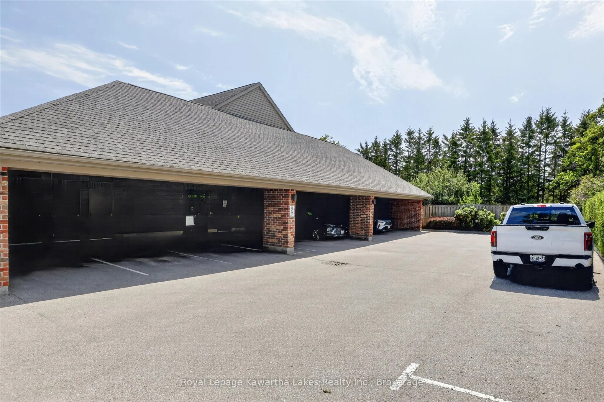 35 Green Arbour Way #7