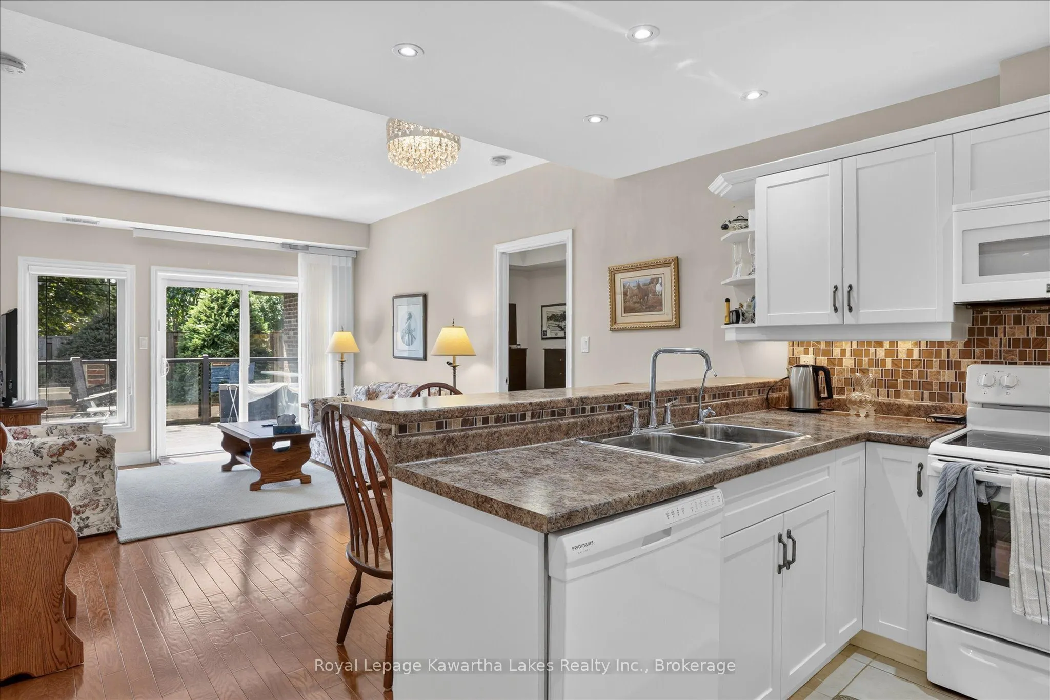 35 Green Arbour Way #7