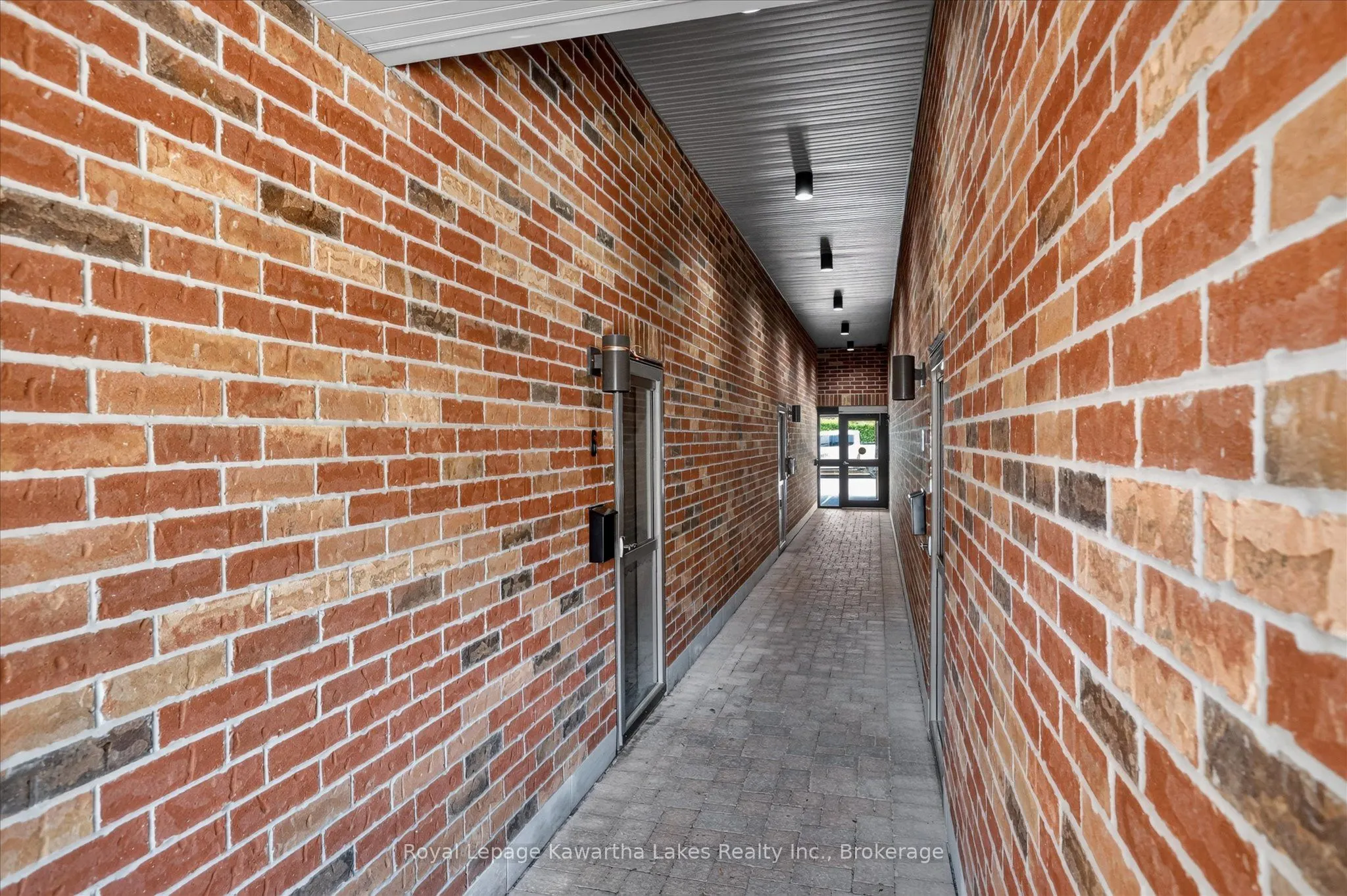 35 Green Arbour Way #7