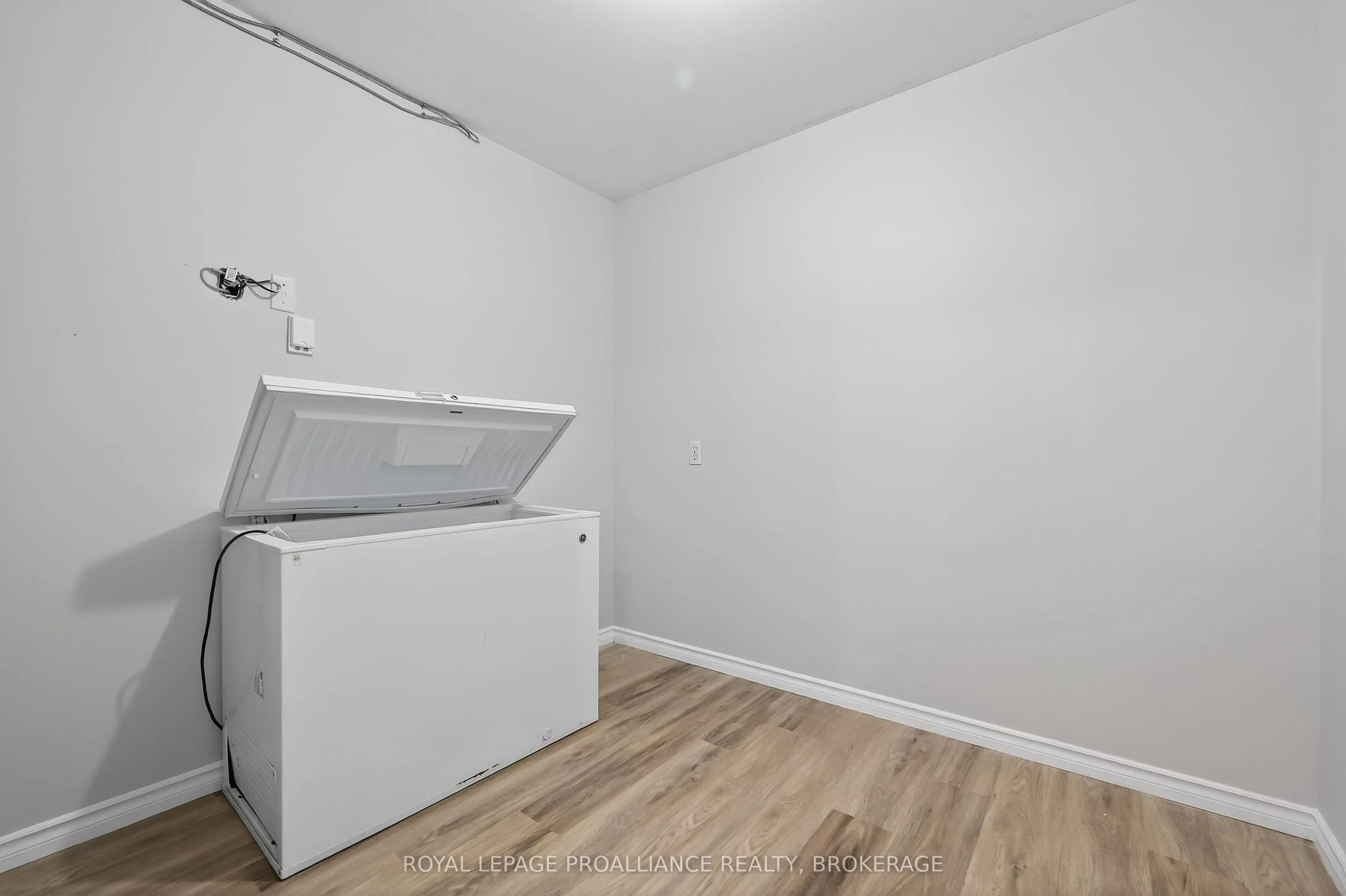 310 Kingsdale Avenue #313