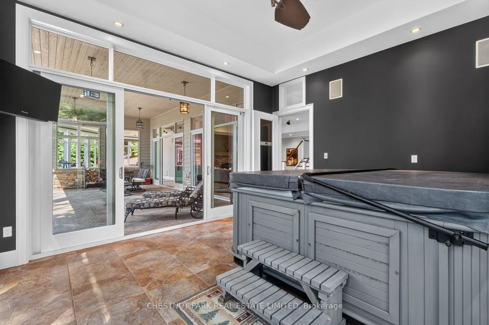2458 Wilkinson Road