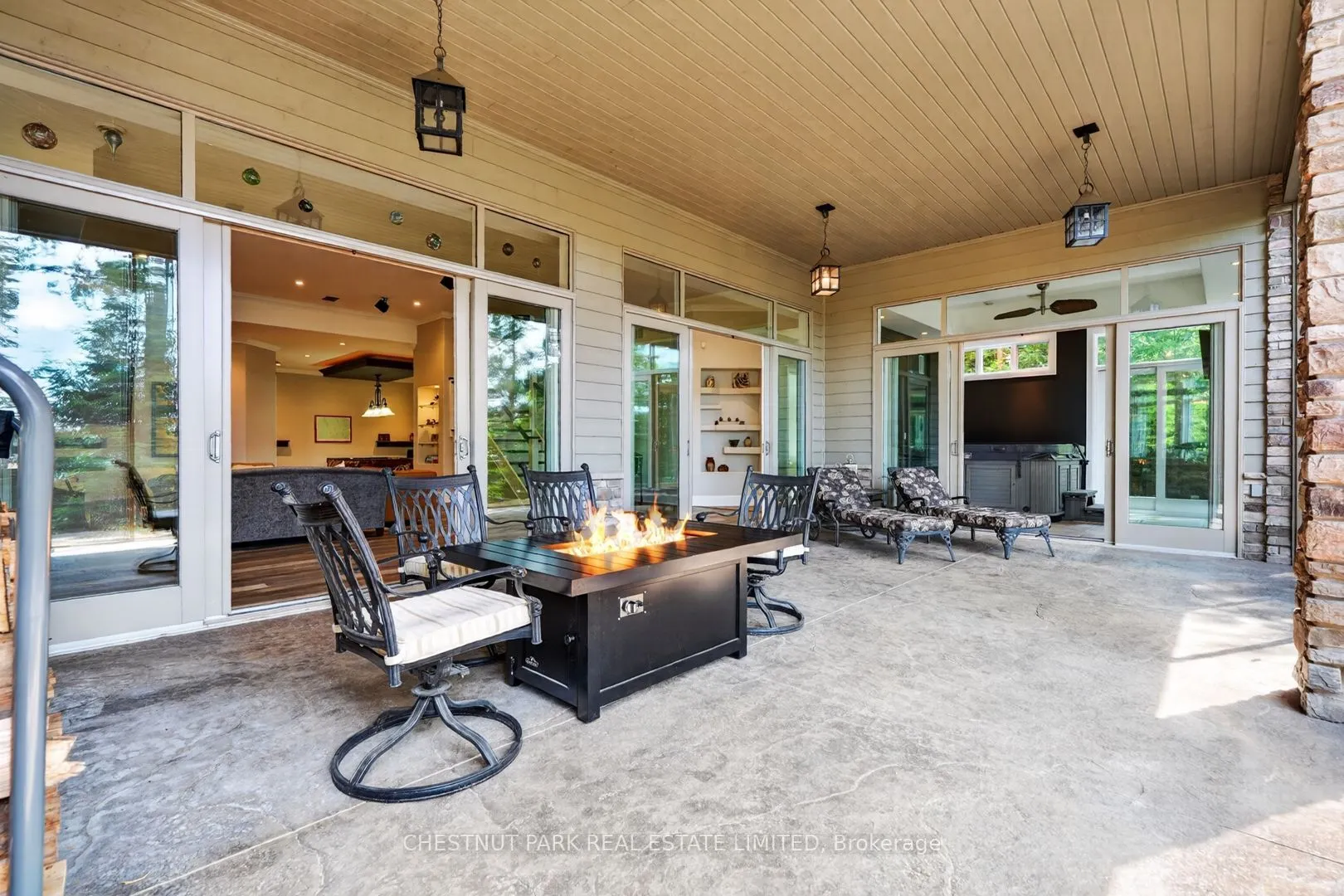 2458 Wilkinson Road