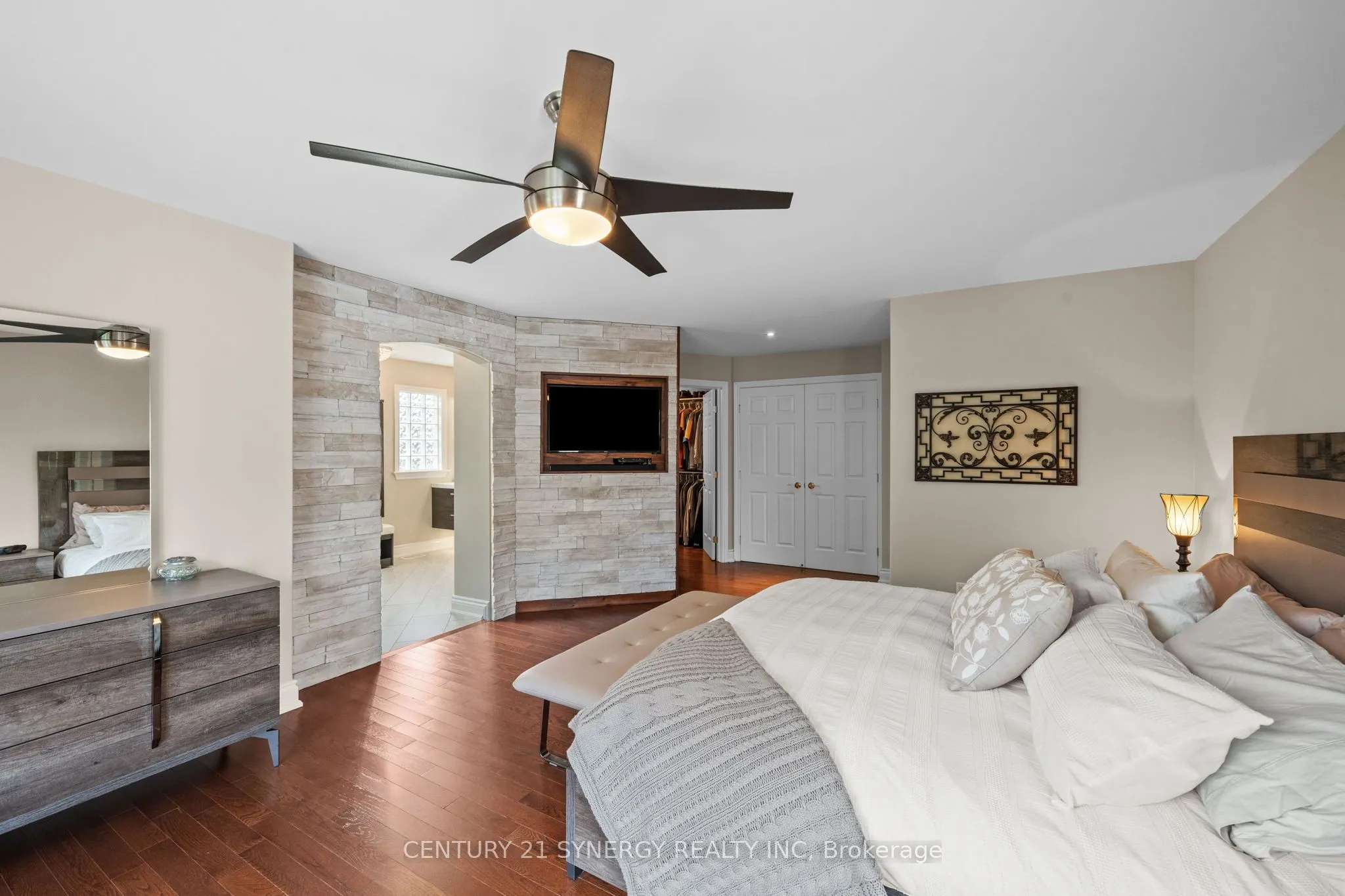 1302 Bankfield Road