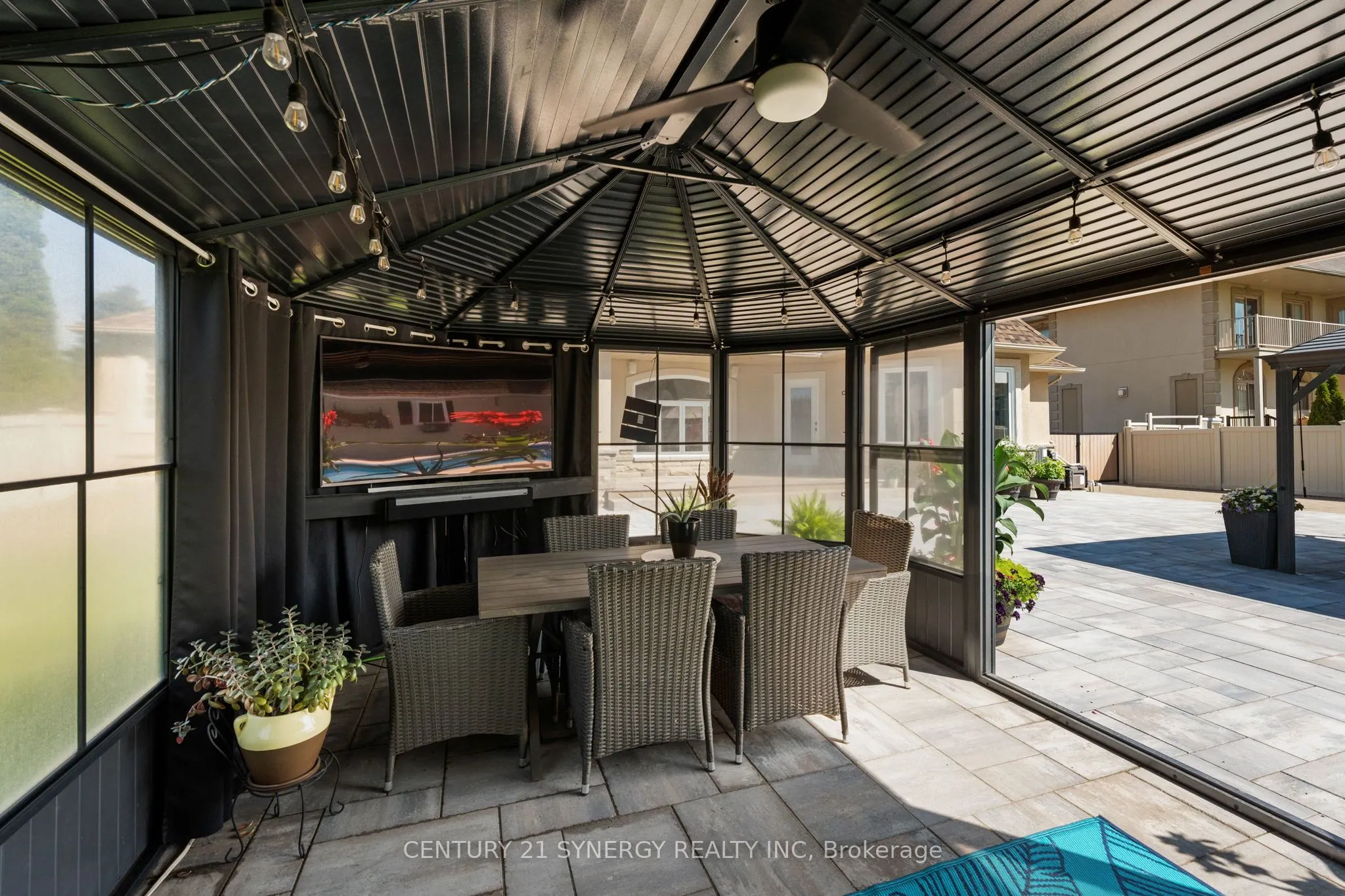1302 Bankfield Road
