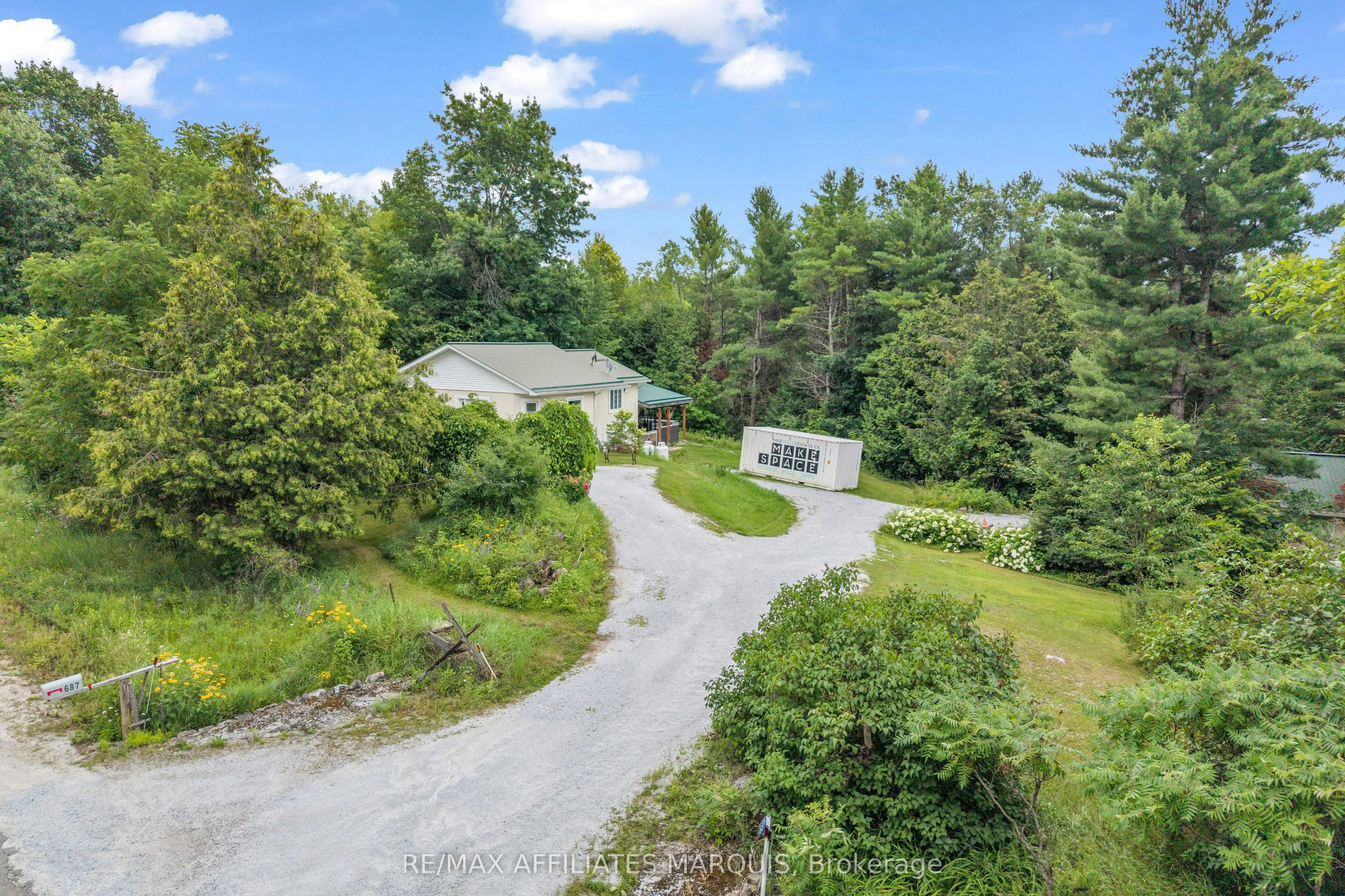 687 Zealand Road