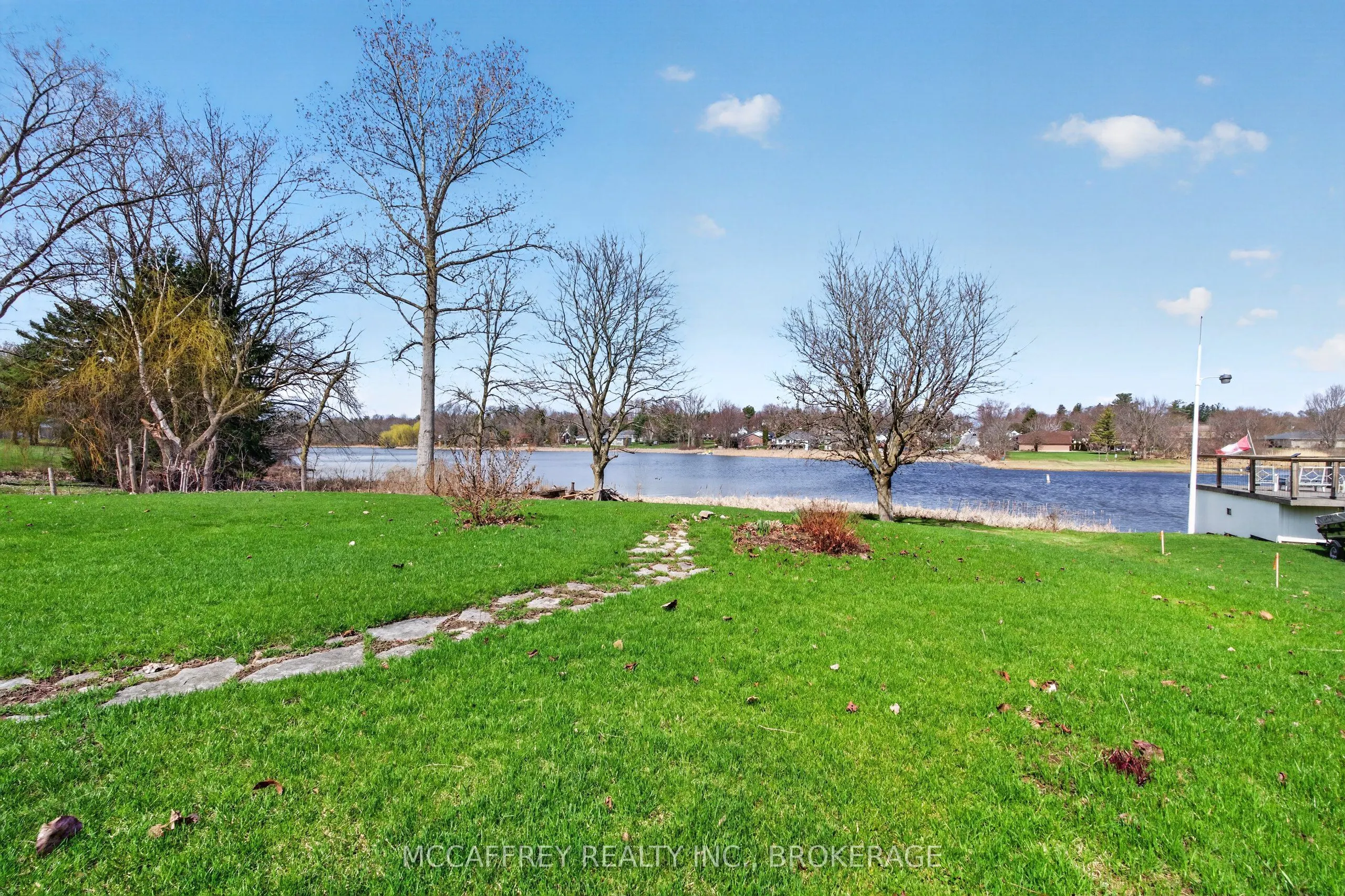 79 River Road