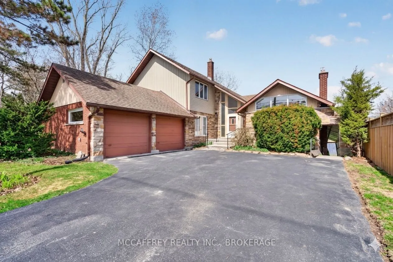 79 River Road
