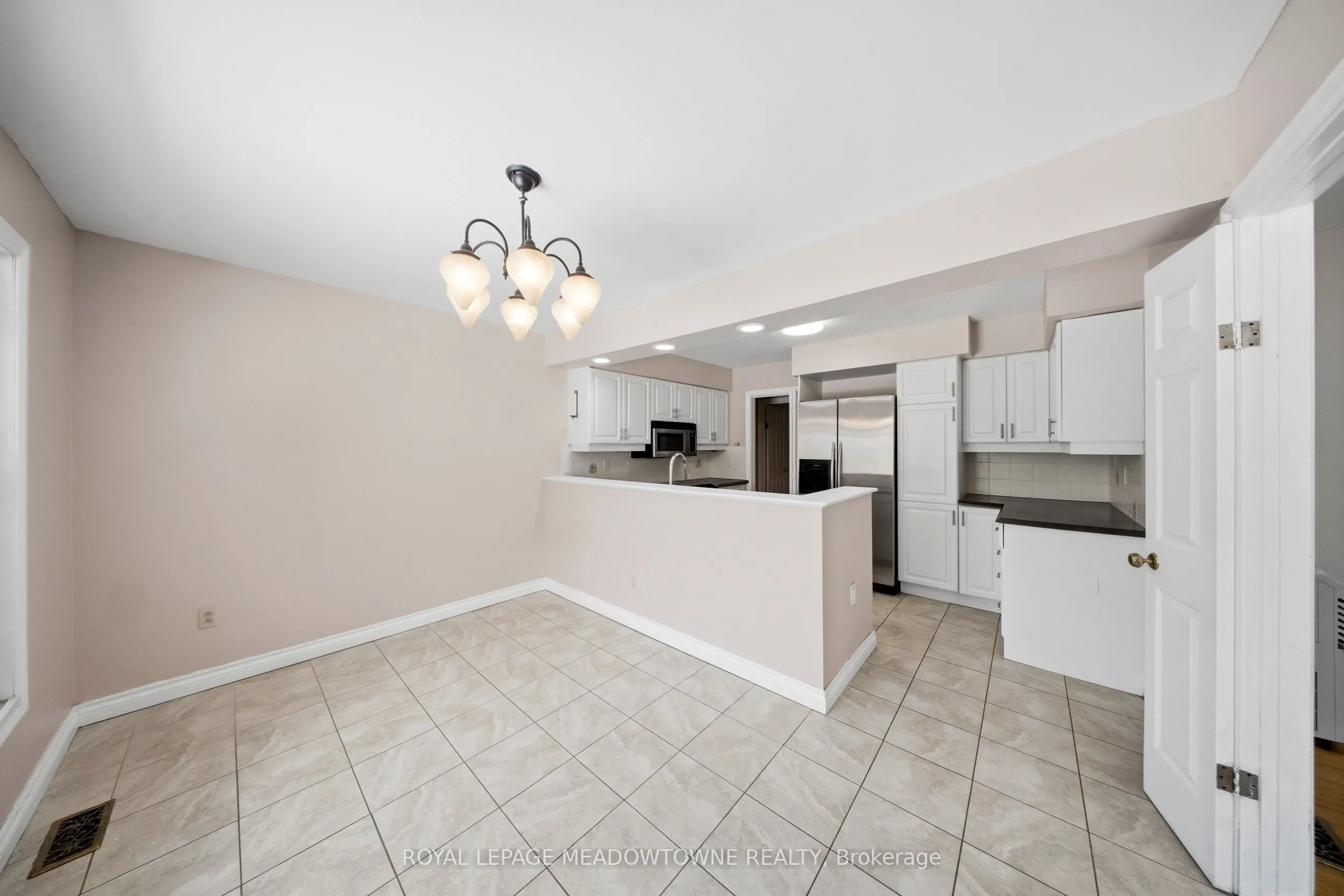 9078 Wellington Rd 124
