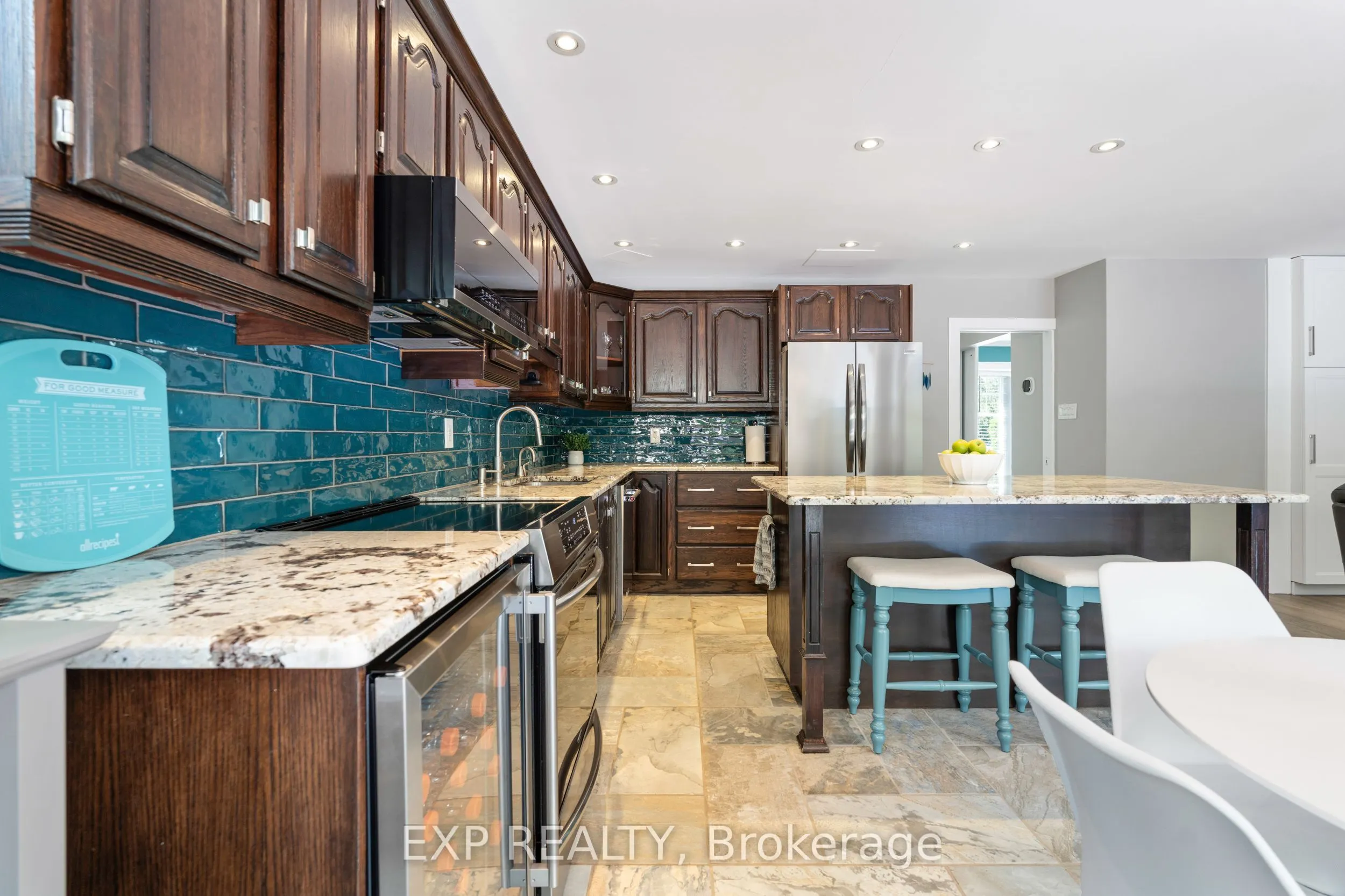 11 Roberta Crescent