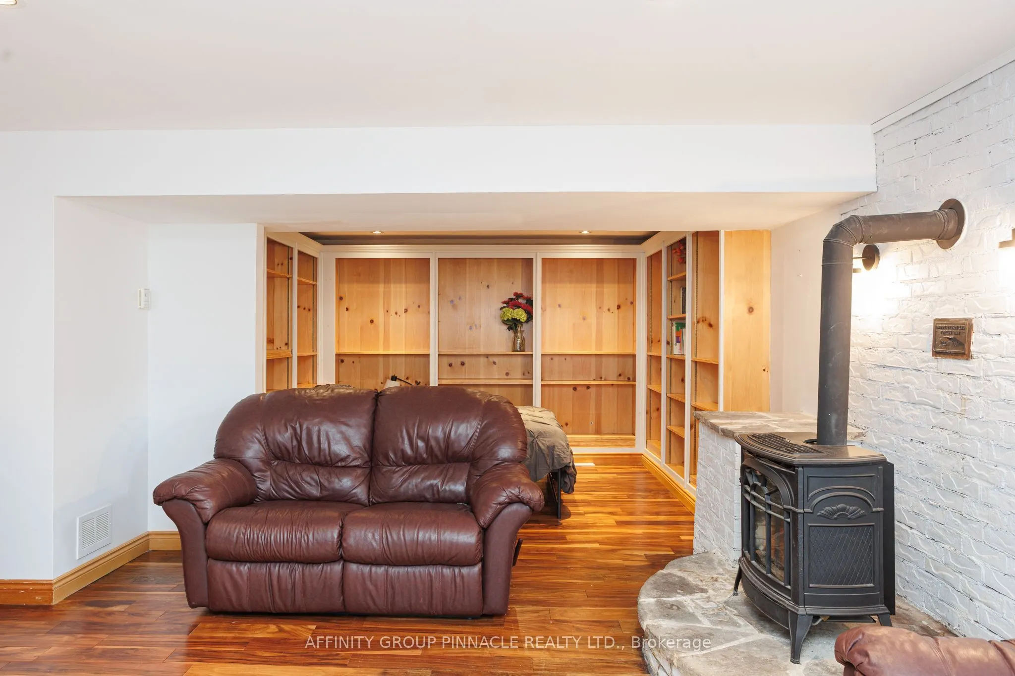 77 Sanderling Crescent