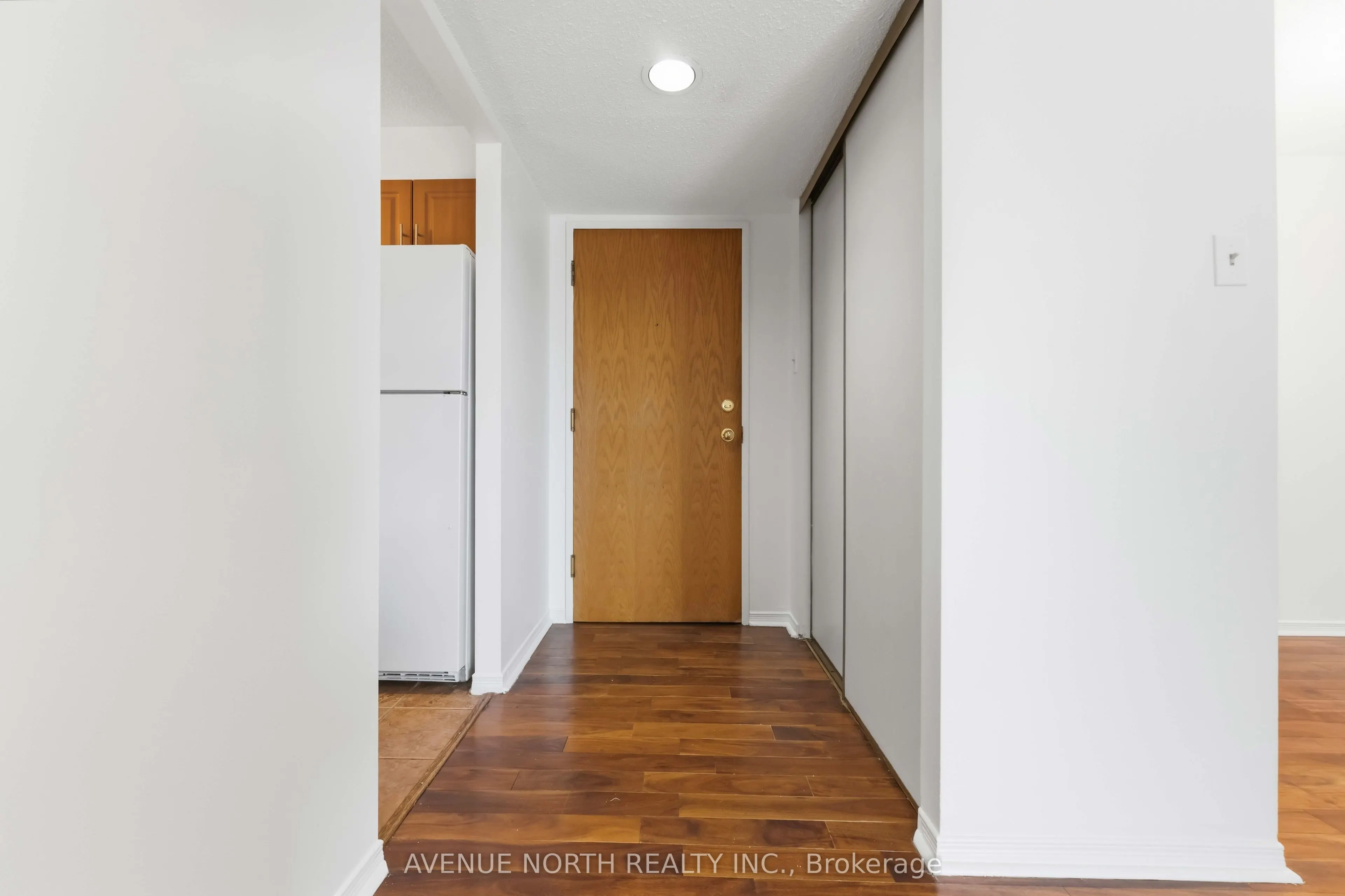 199 Kent Street #1409