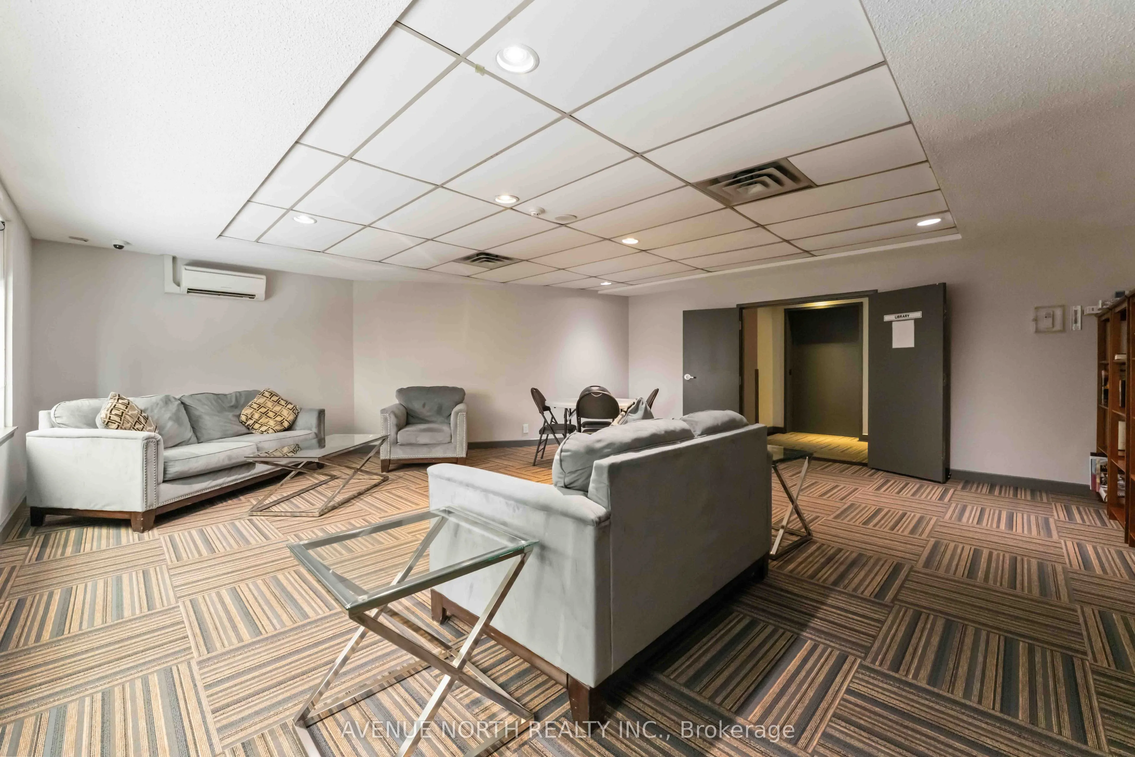 199 Kent Street #1409