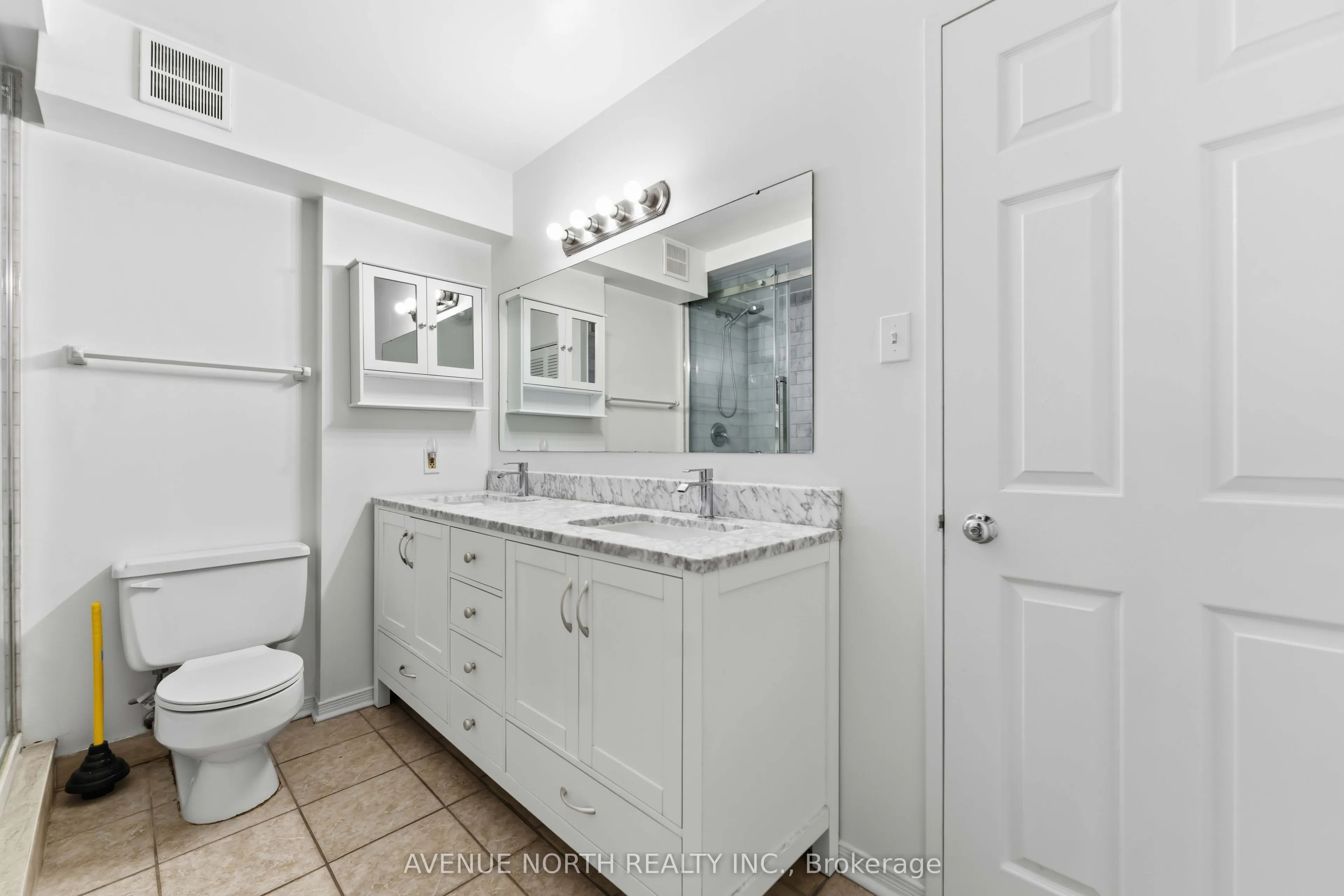 199 Kent Street #1409