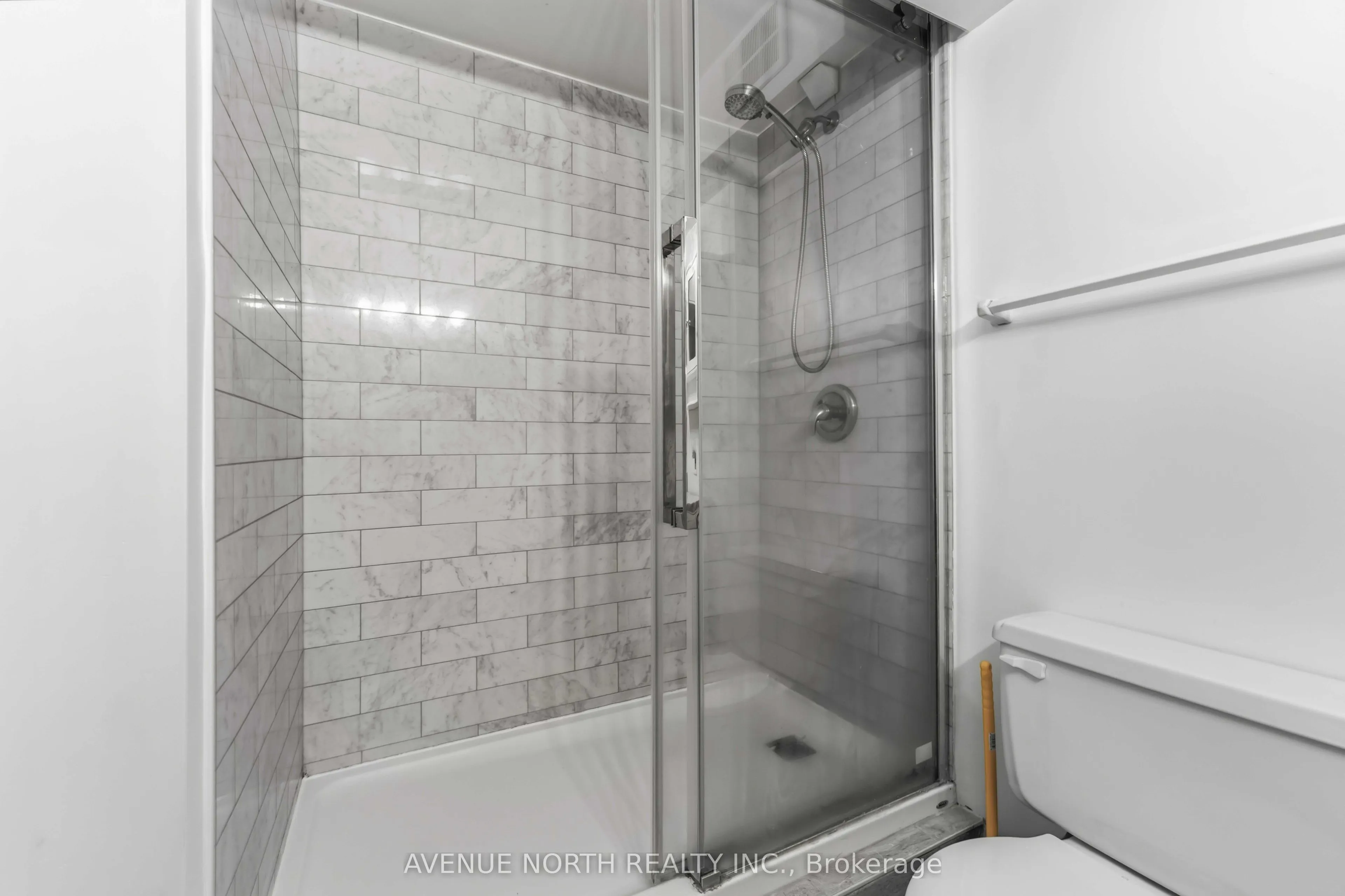 199 Kent Street #1409
