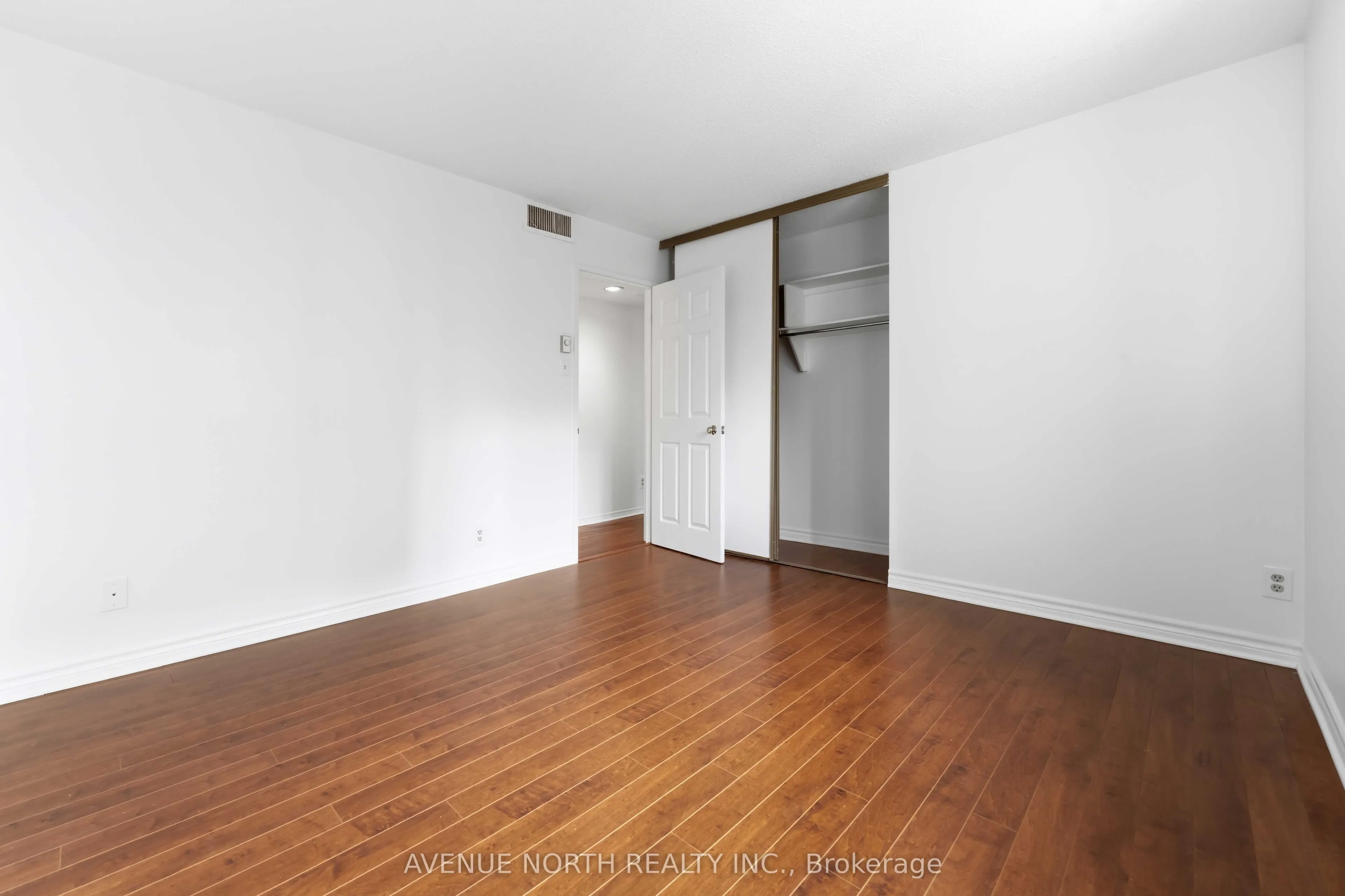 199 Kent Street #1409