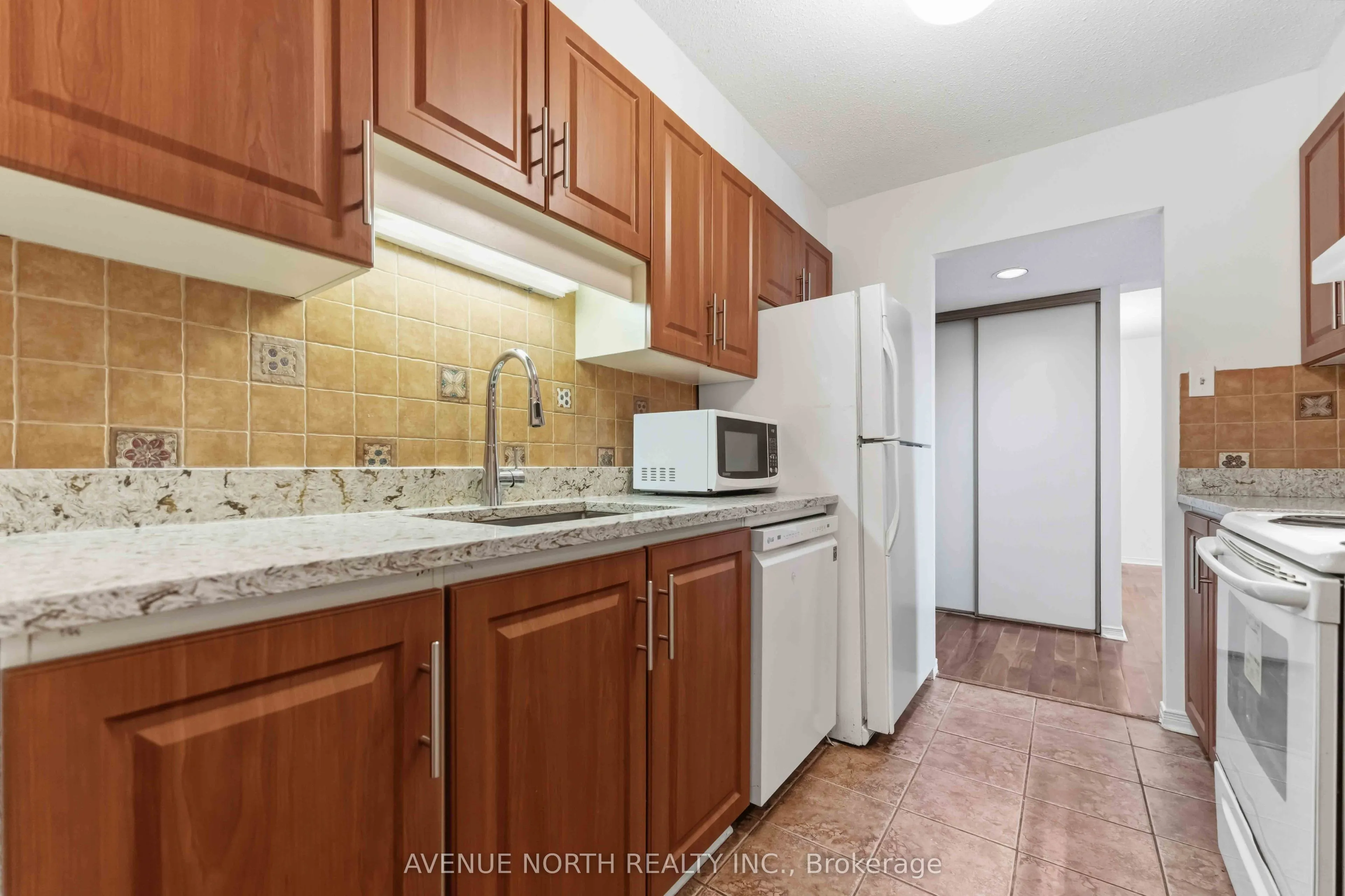 199 Kent Street #1409