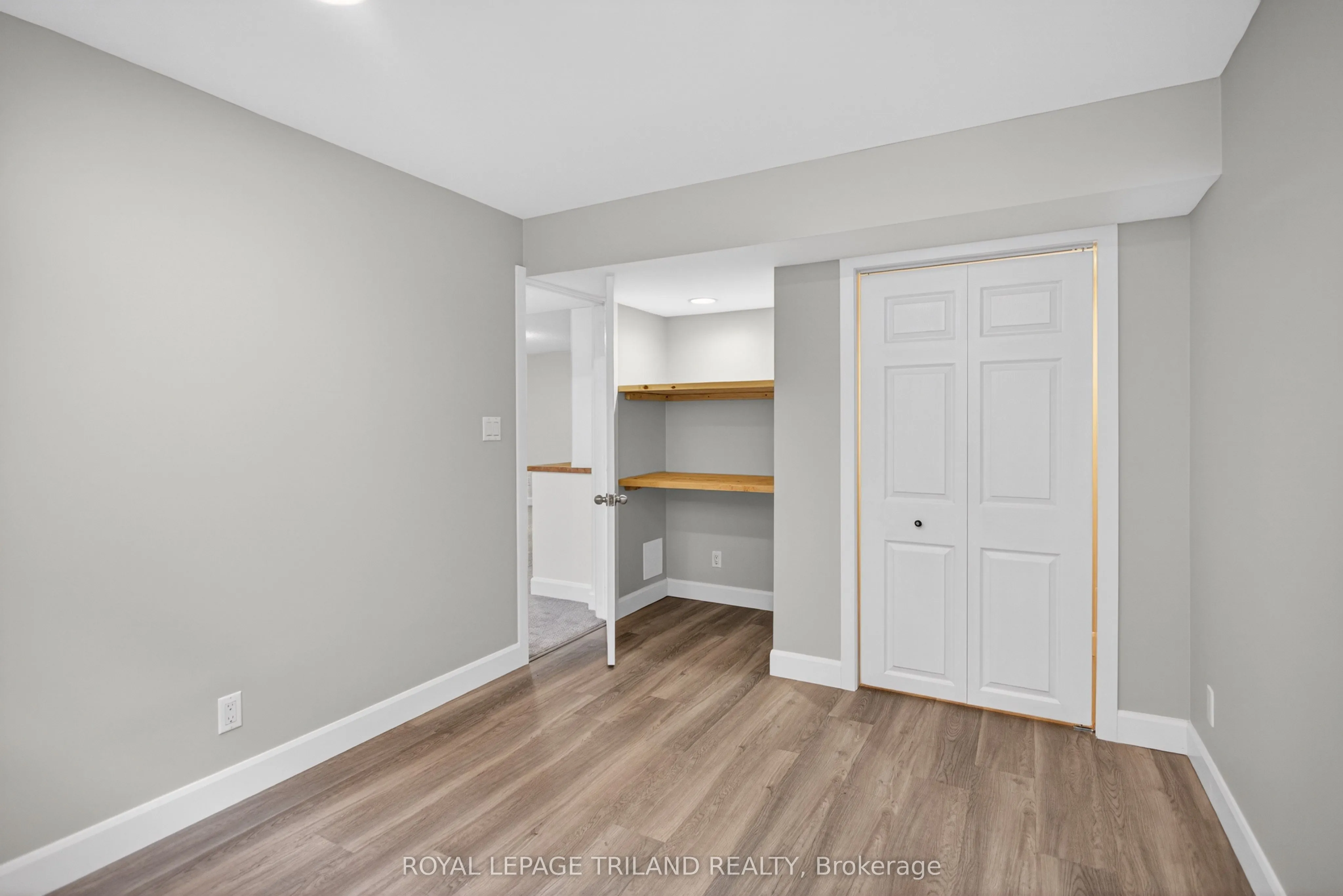 48 Cottonwood Drive