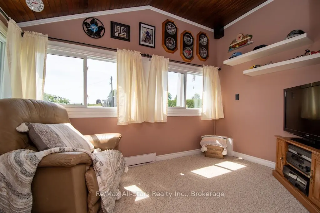 402 Mount Horeb Road
