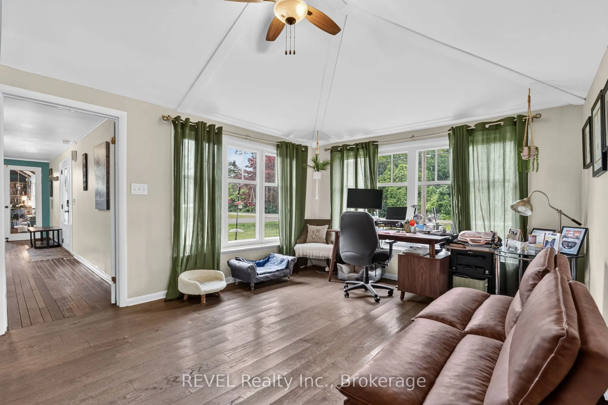 2631 THOMPSON Road