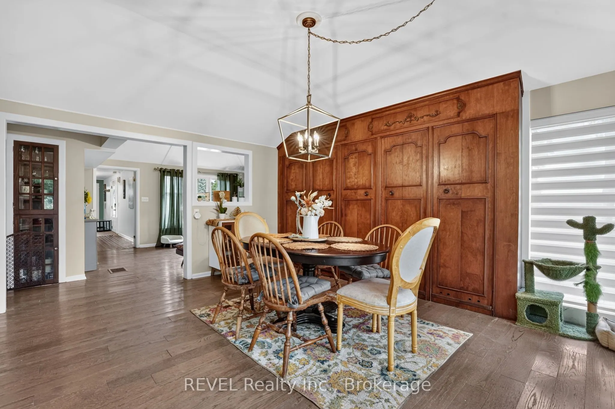 2631 THOMPSON Road