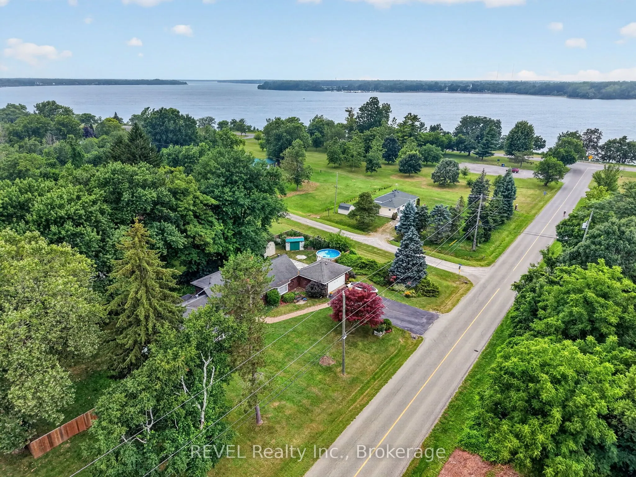2631 THOMPSON Road