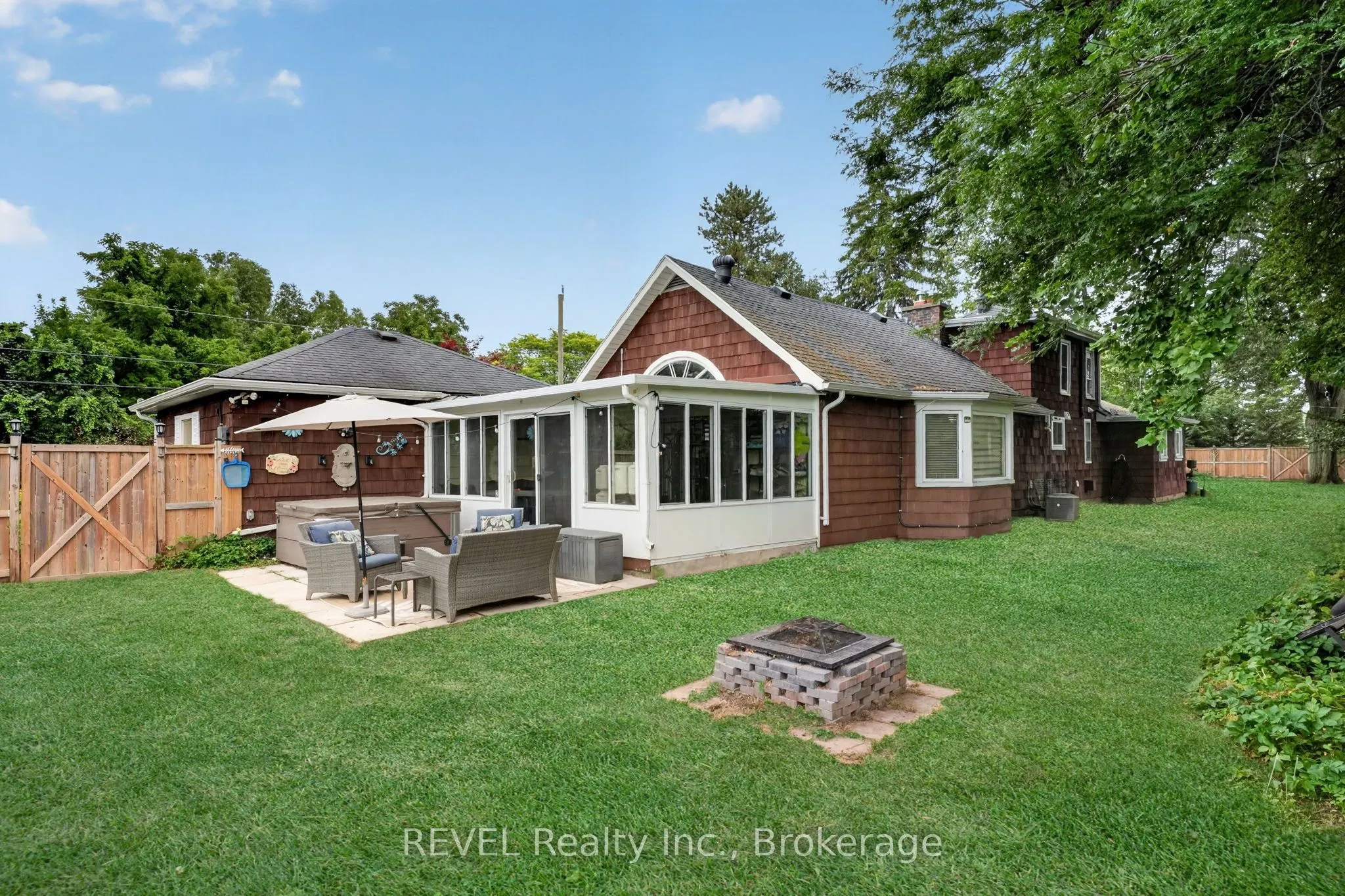 2631 THOMPSON Road