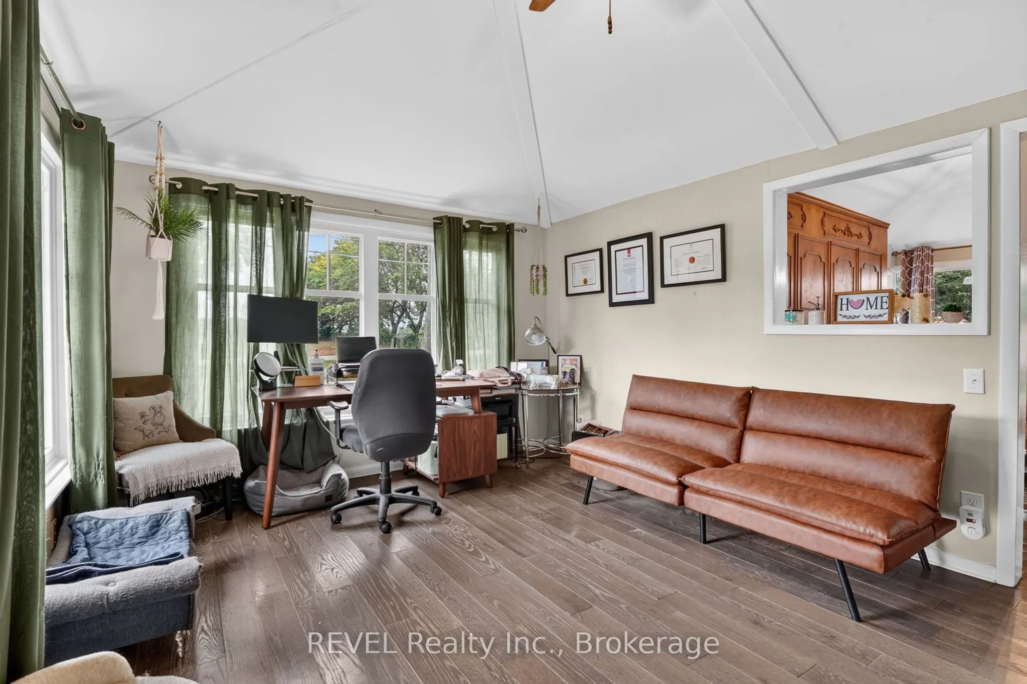 2631 THOMPSON Road