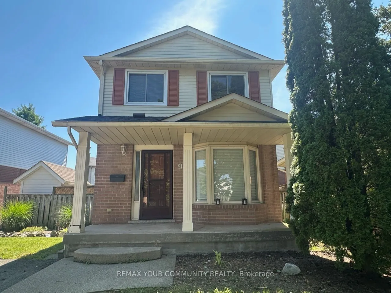 9 Buchanan Crescent