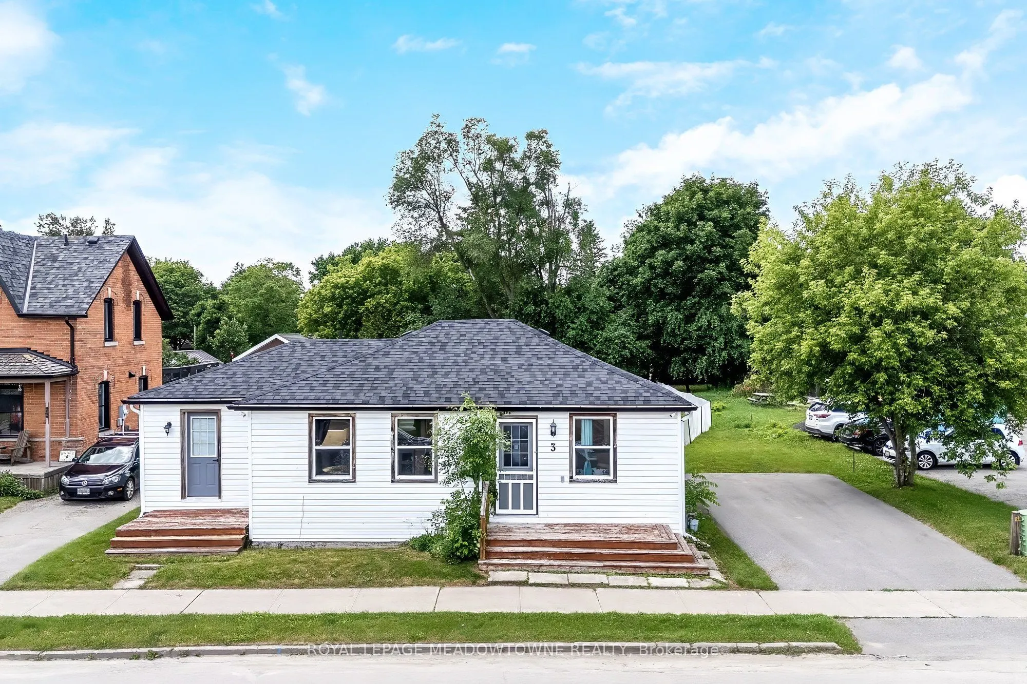 3 Church Boulevard