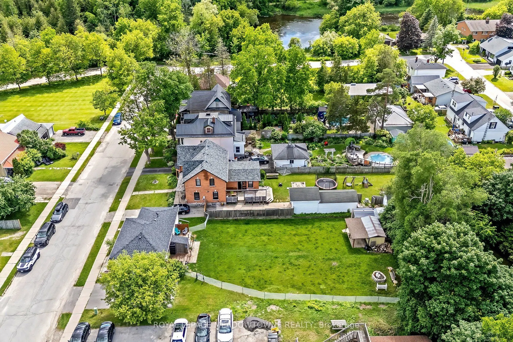 3 Church Boulevard