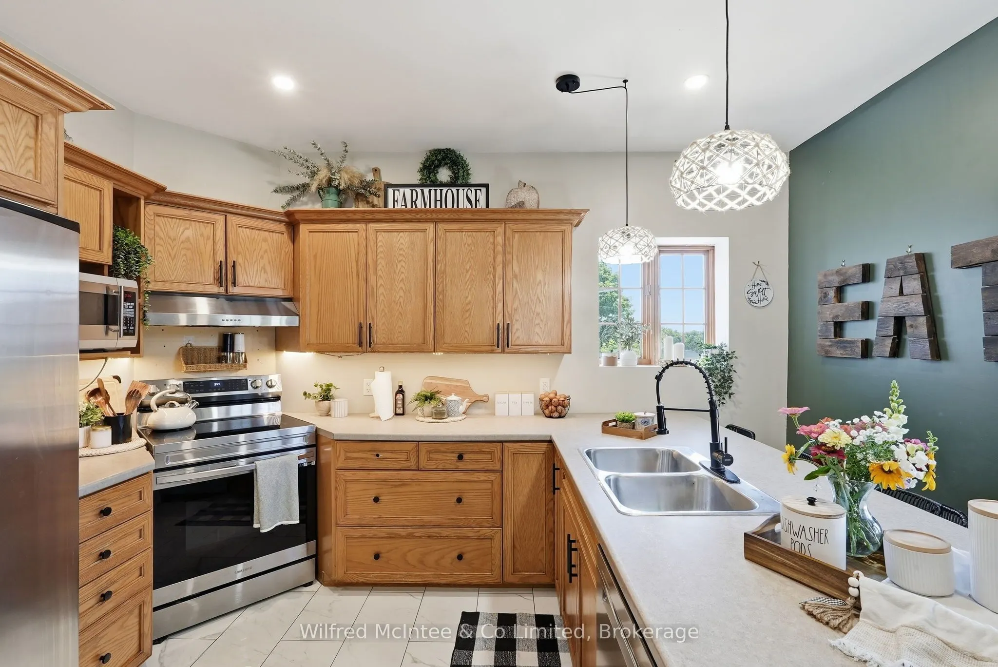 27 5th Street NW