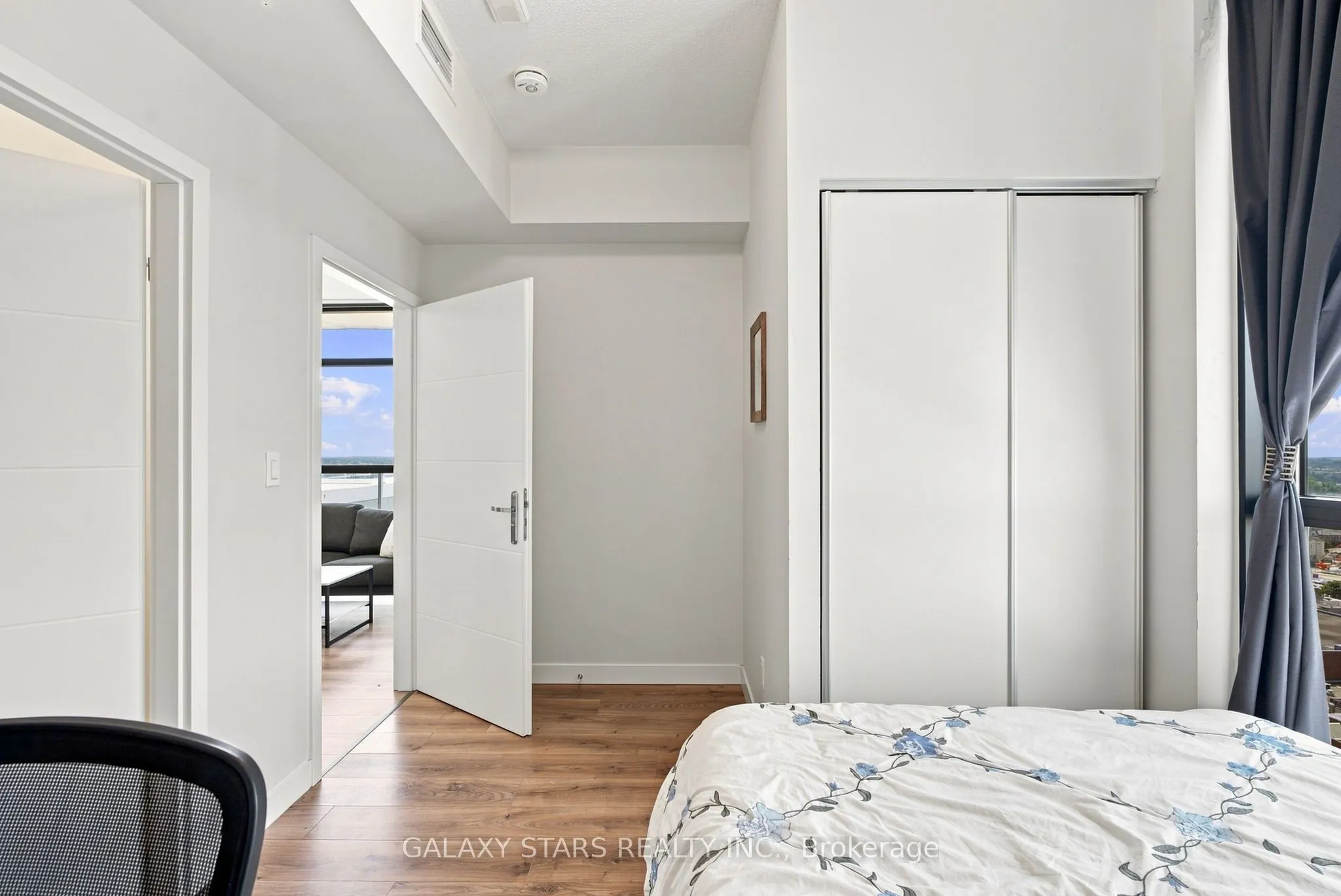 60 Frederick Street #1614