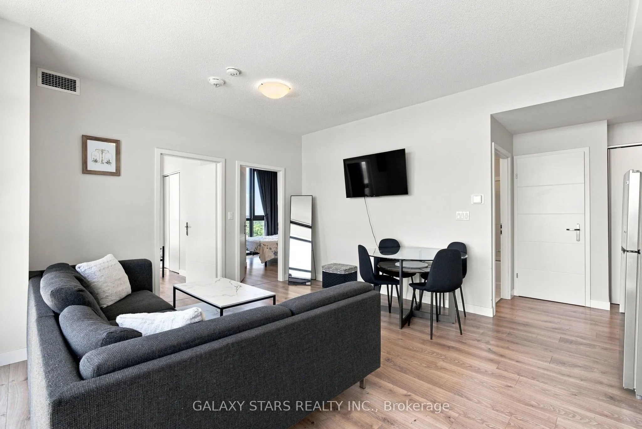 60 Frederick Street #1614