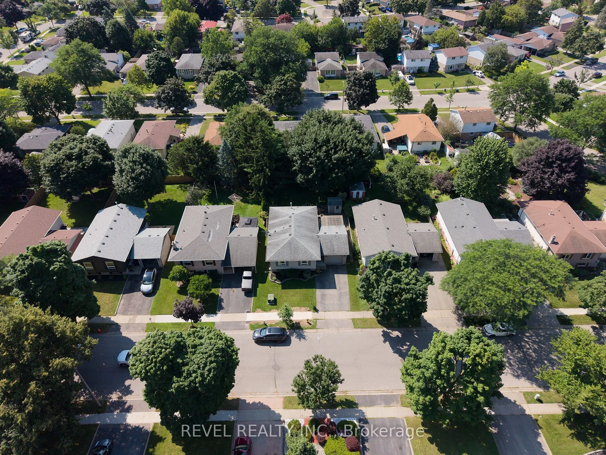 27 Myrtleville Drive