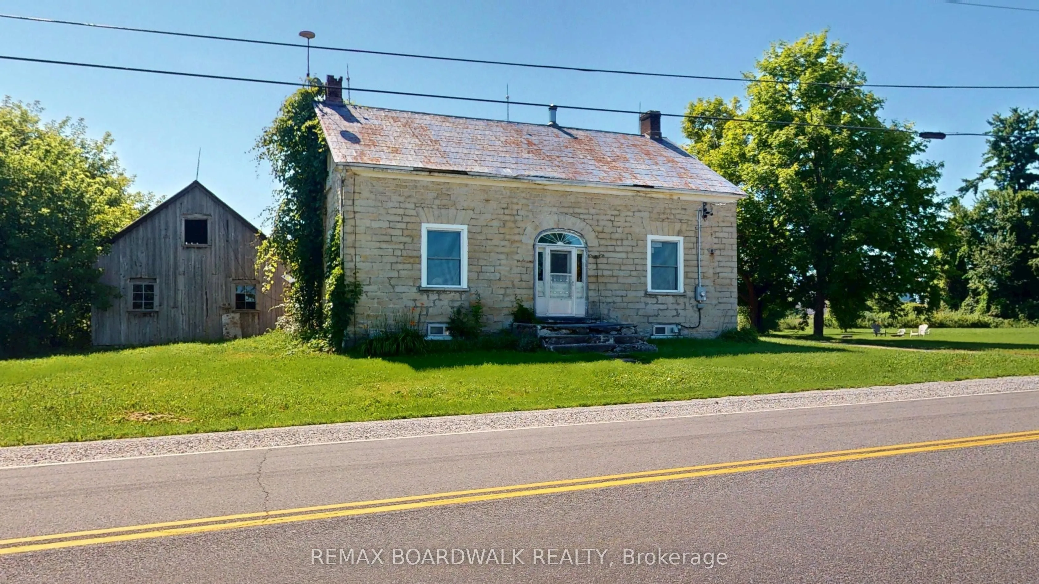 585 Fallbrook Road