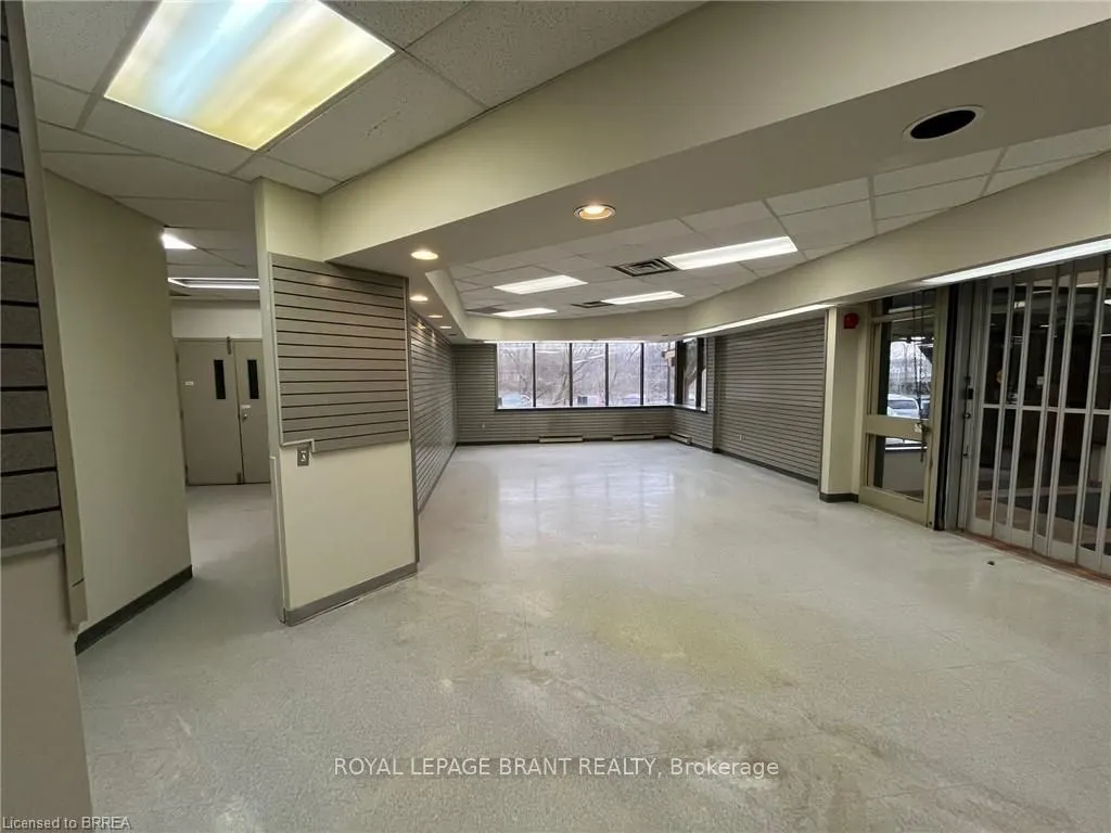 139 Grand River Street N #102