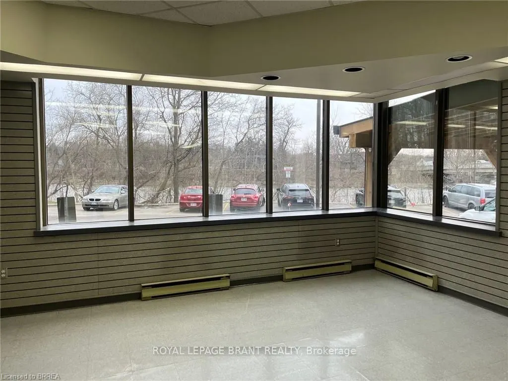 139 Grand River Street N #102
