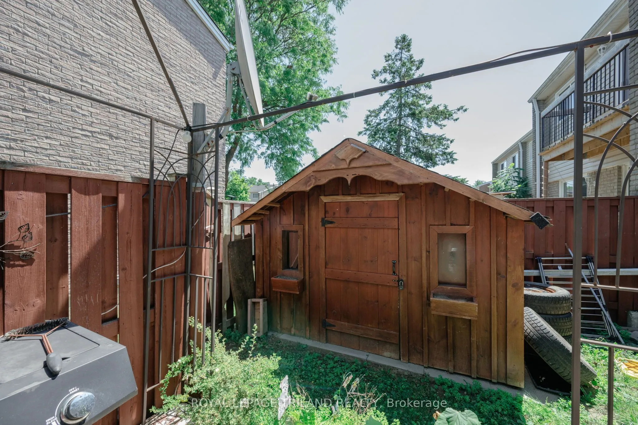 711 OSGOODE Drive #43