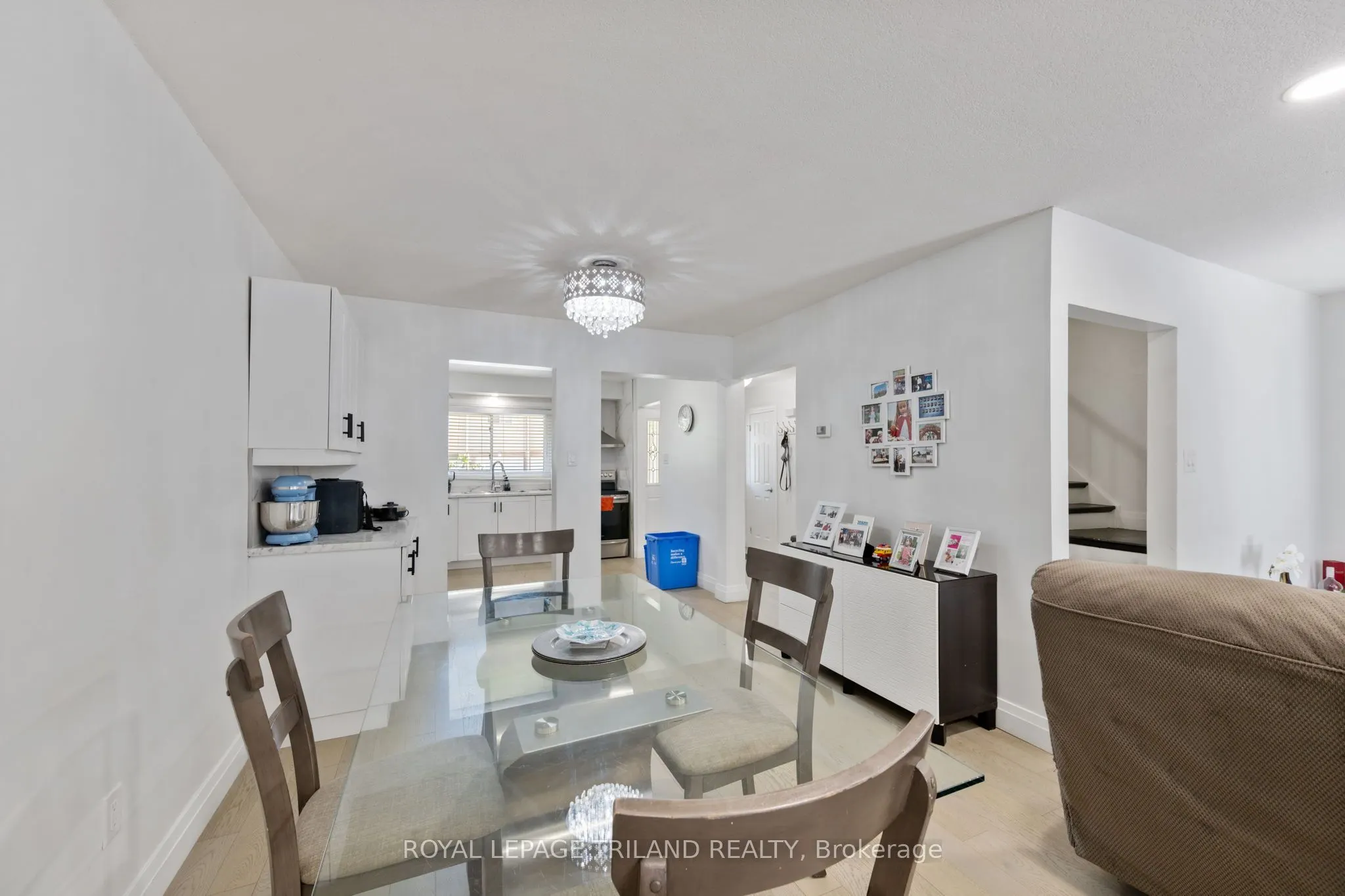 711 OSGOODE Drive #43