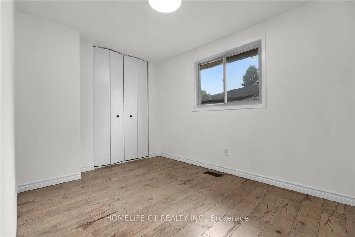 19 Milton Avenue W