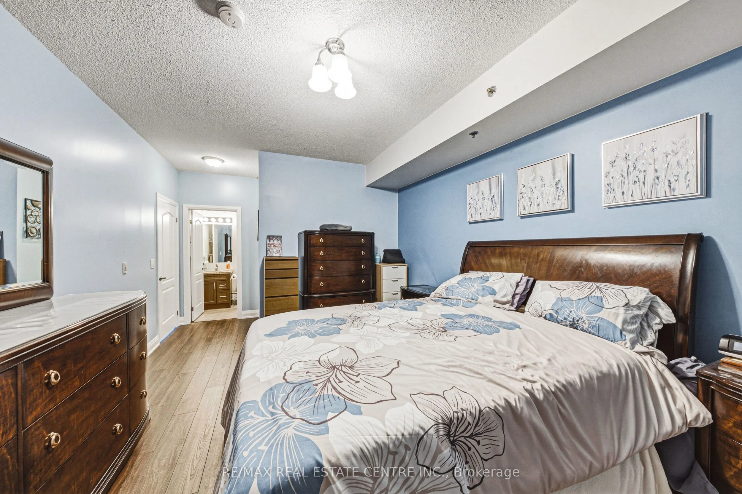 319 Highway 8 Road ##308