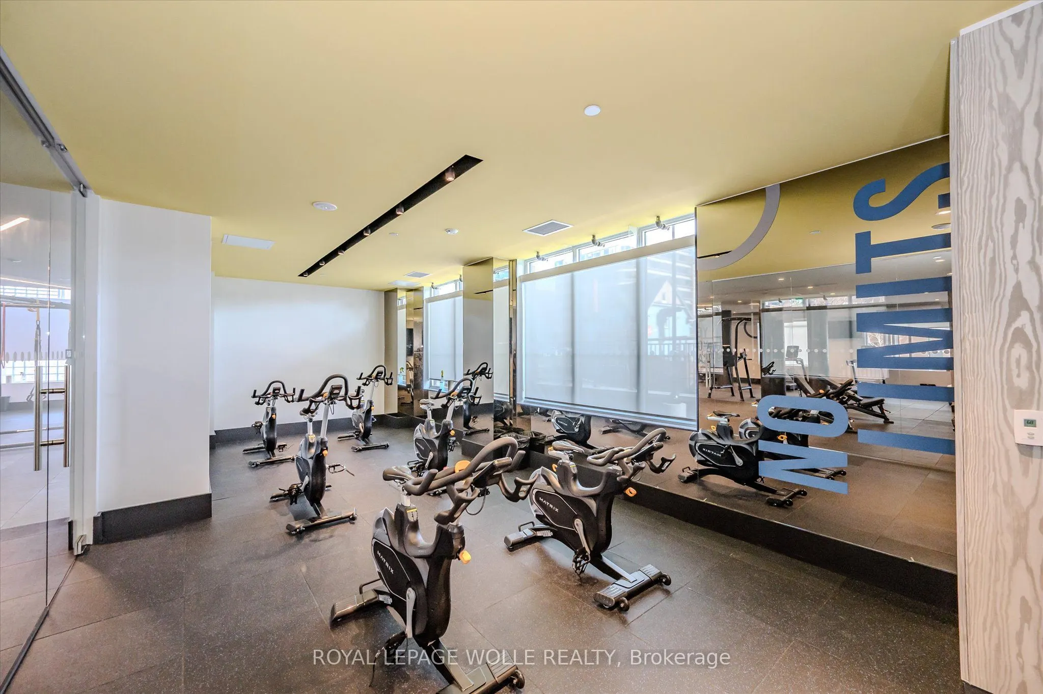 85 Duke Street W #1707