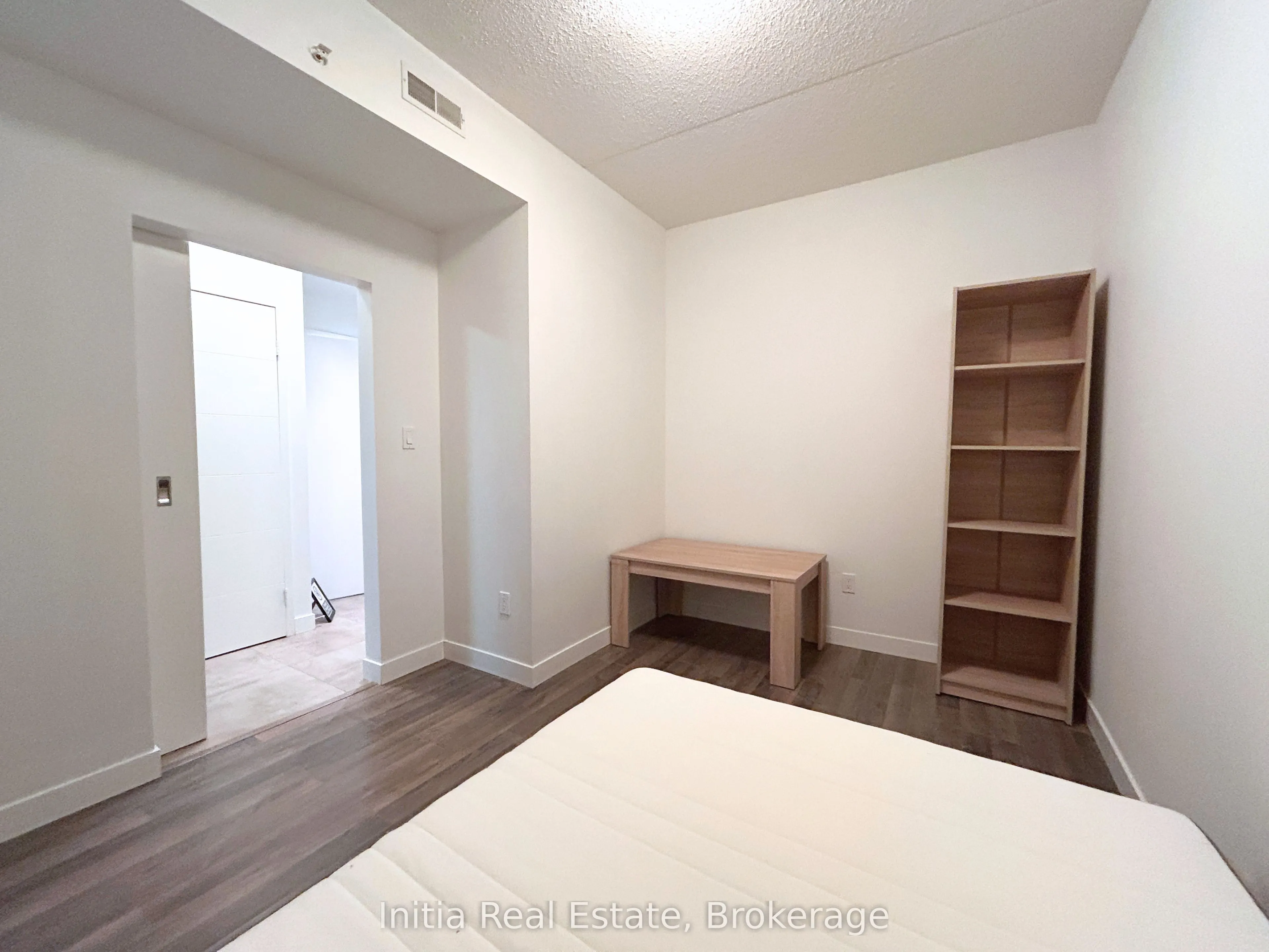 62 Balsam Street #B303