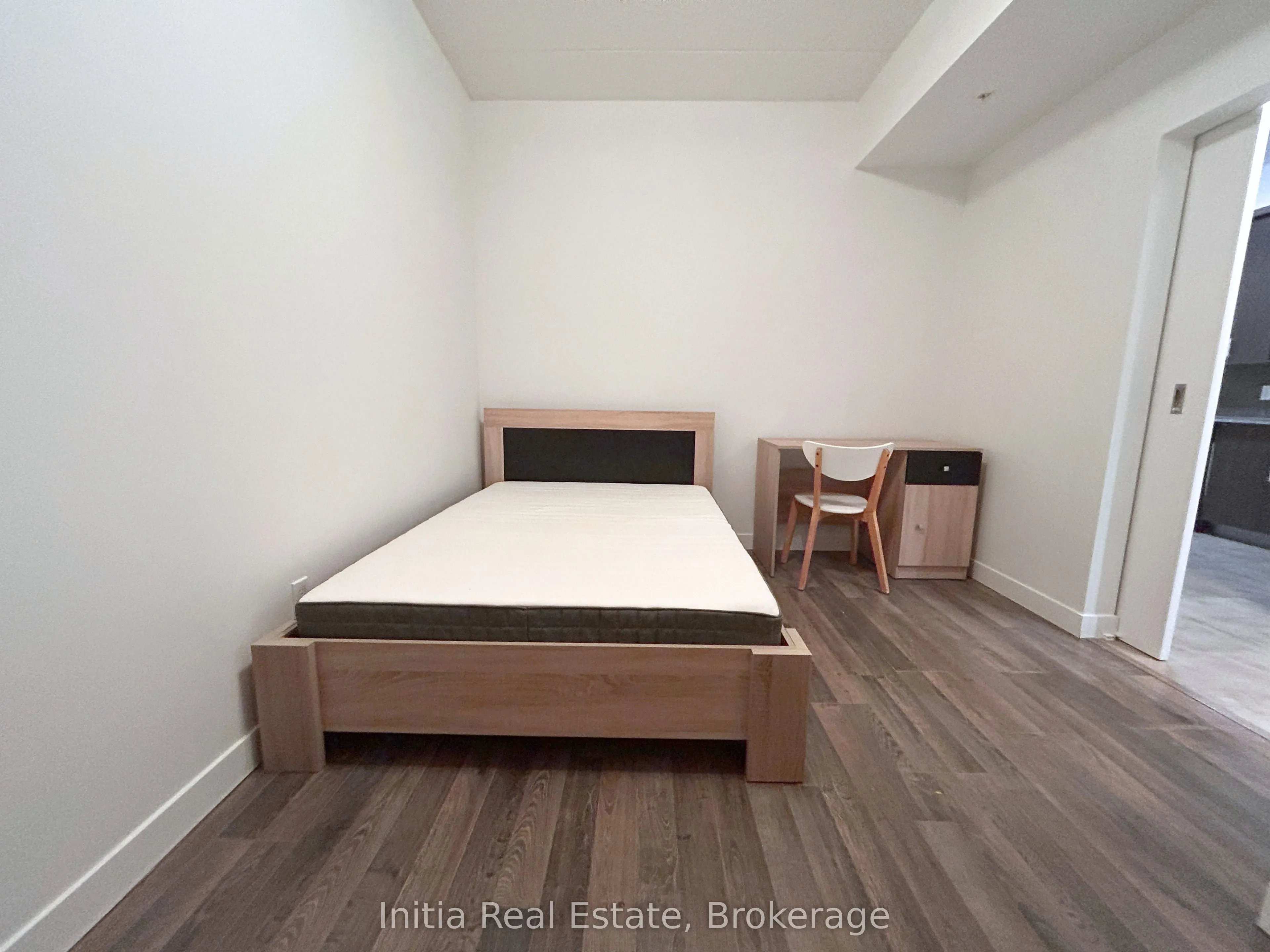 62 Balsam Street #B303