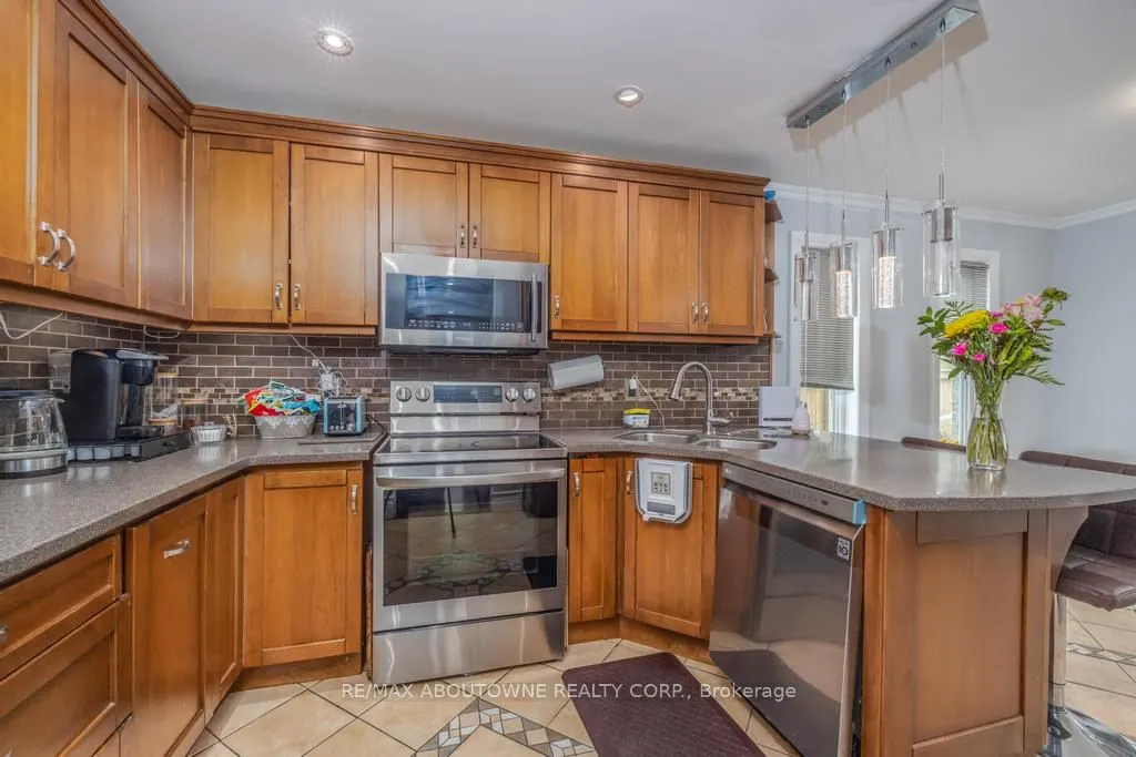 14 SABLE Drive