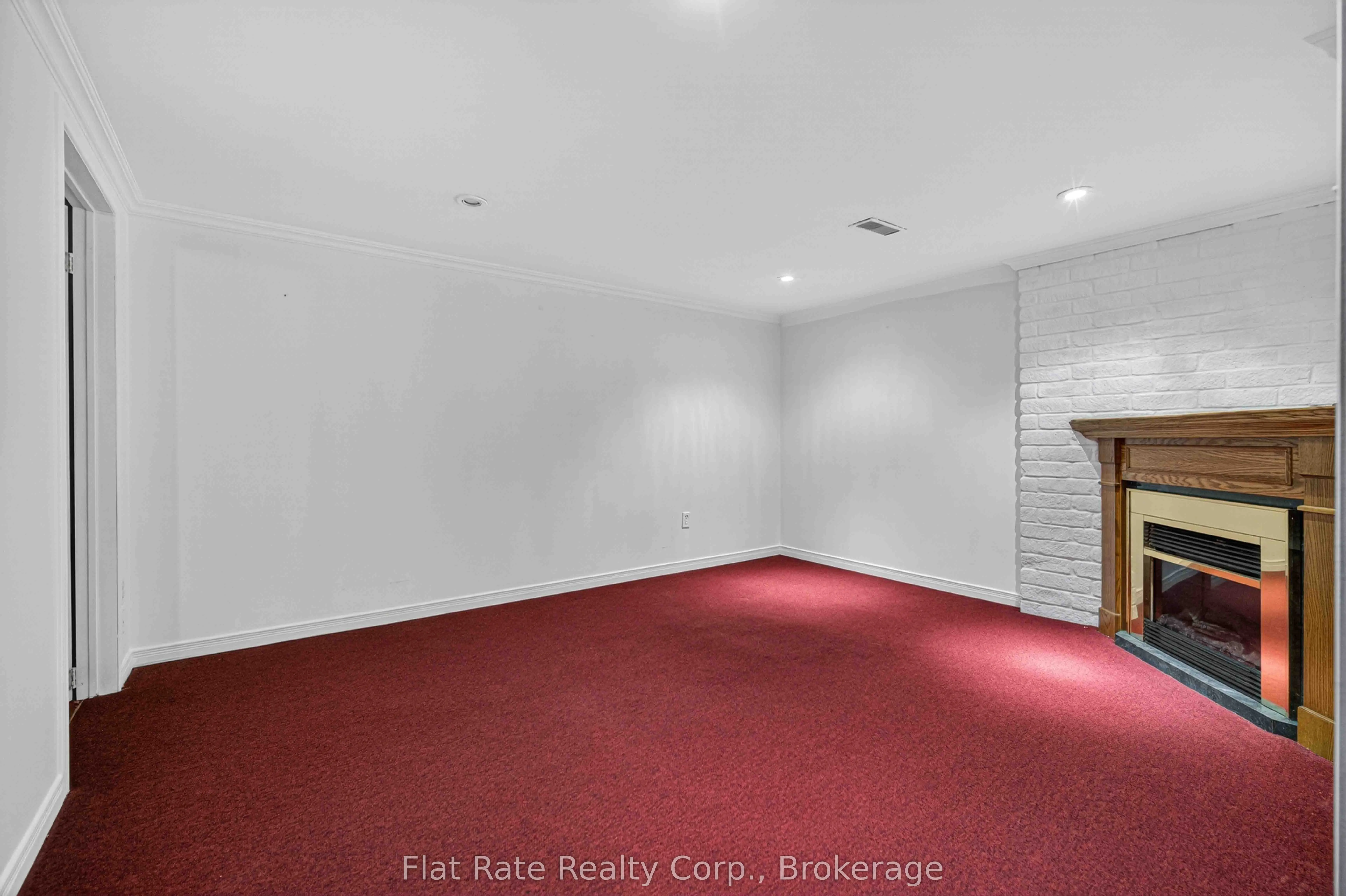 481 BARKER Avenue