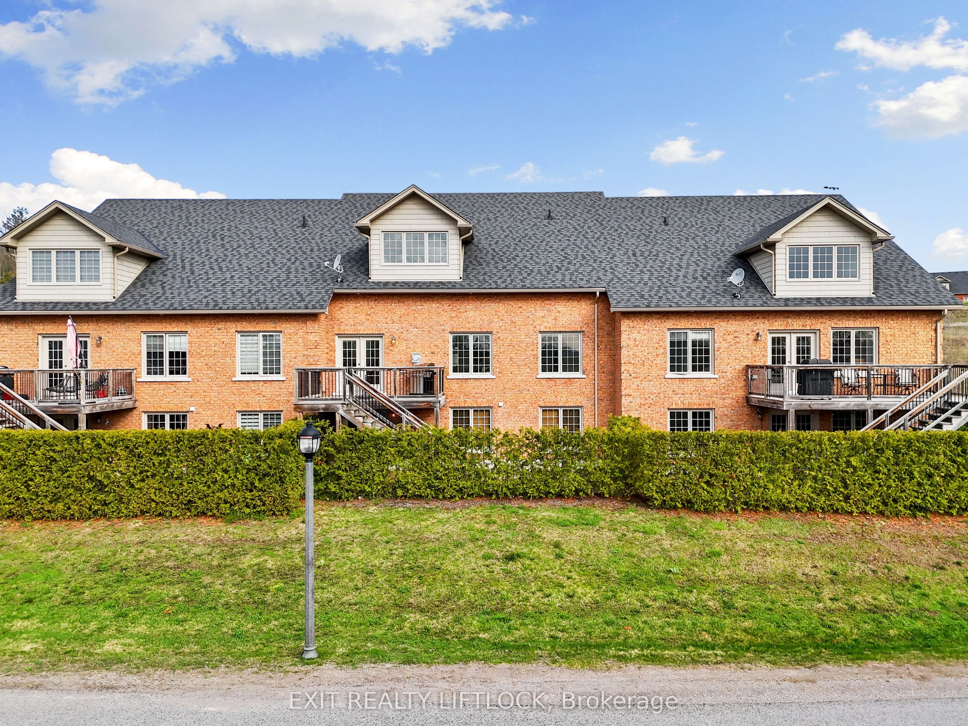 68 Blossom Court #10