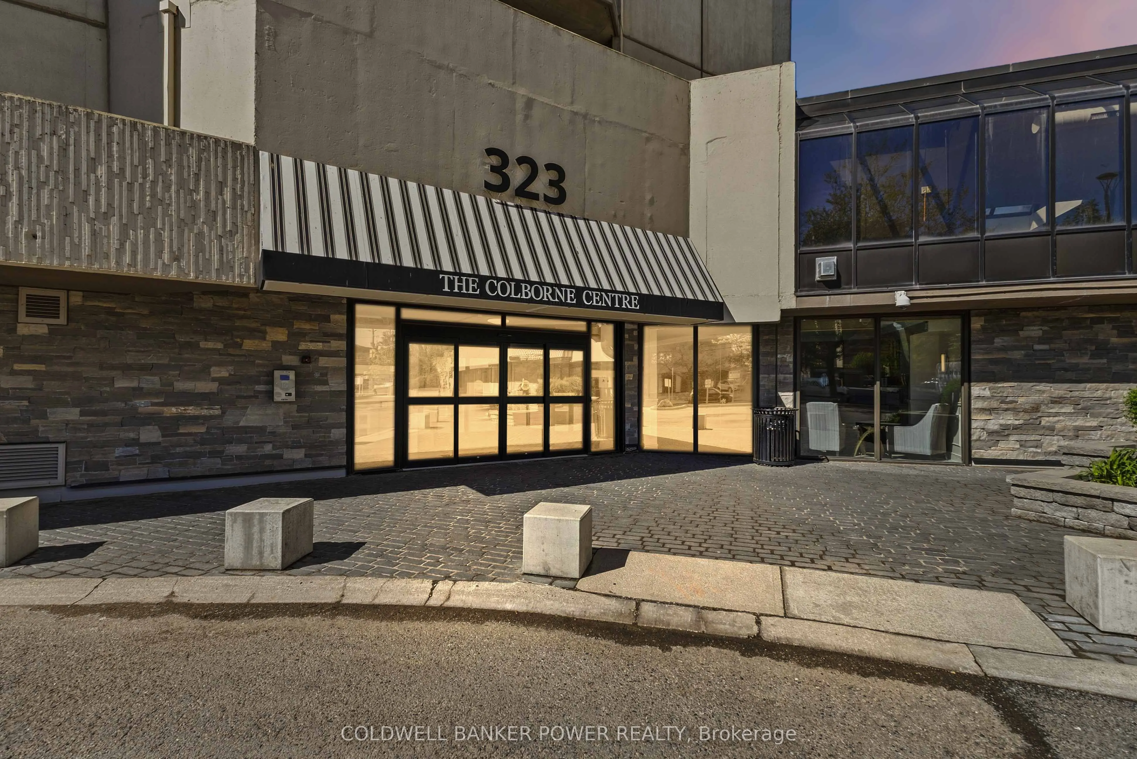 323 Colborne Street #302