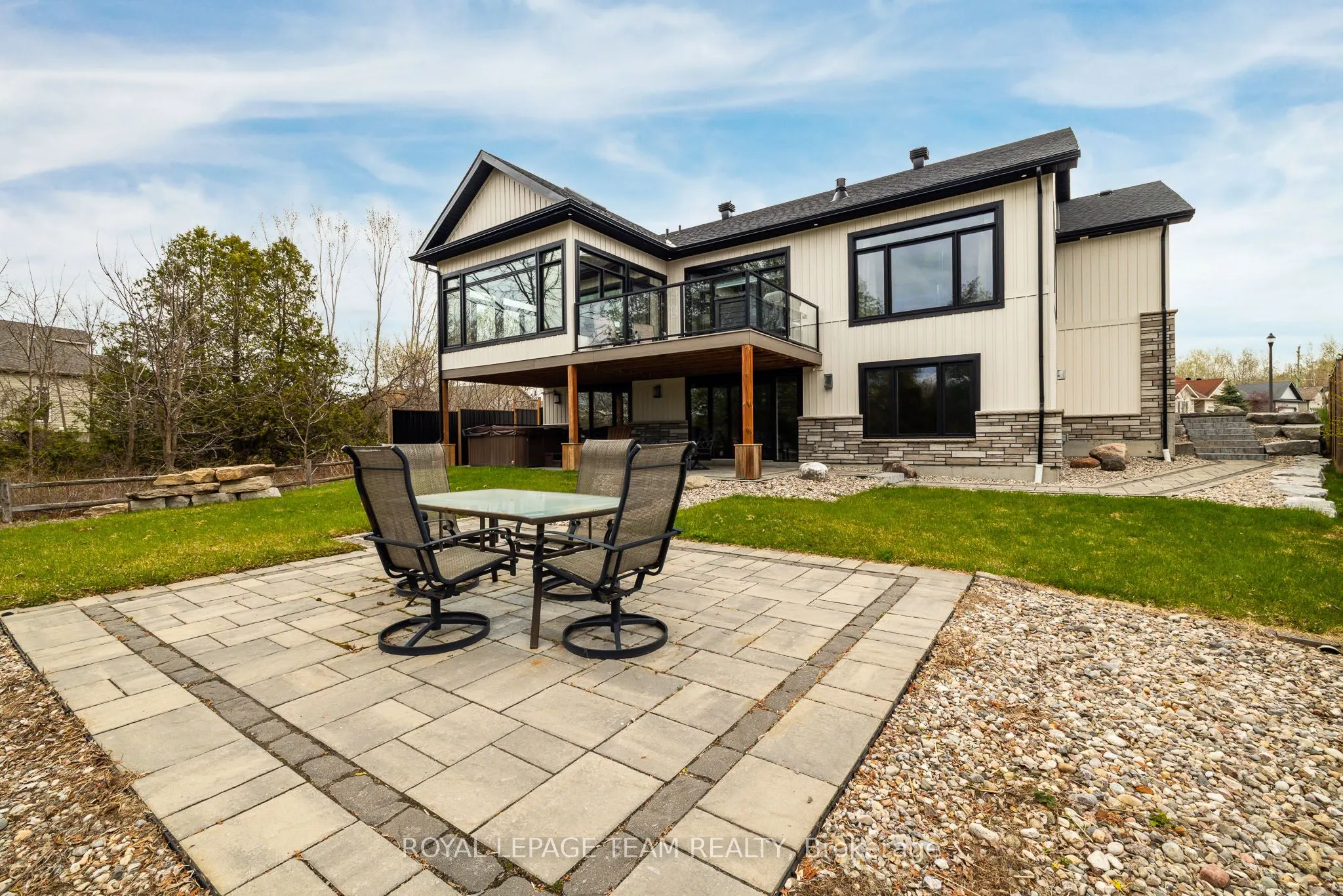 51 Westerra Way