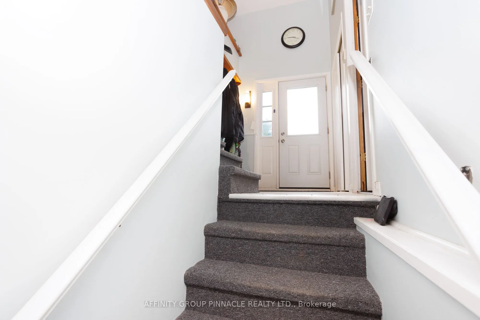 7 Hawk Street
